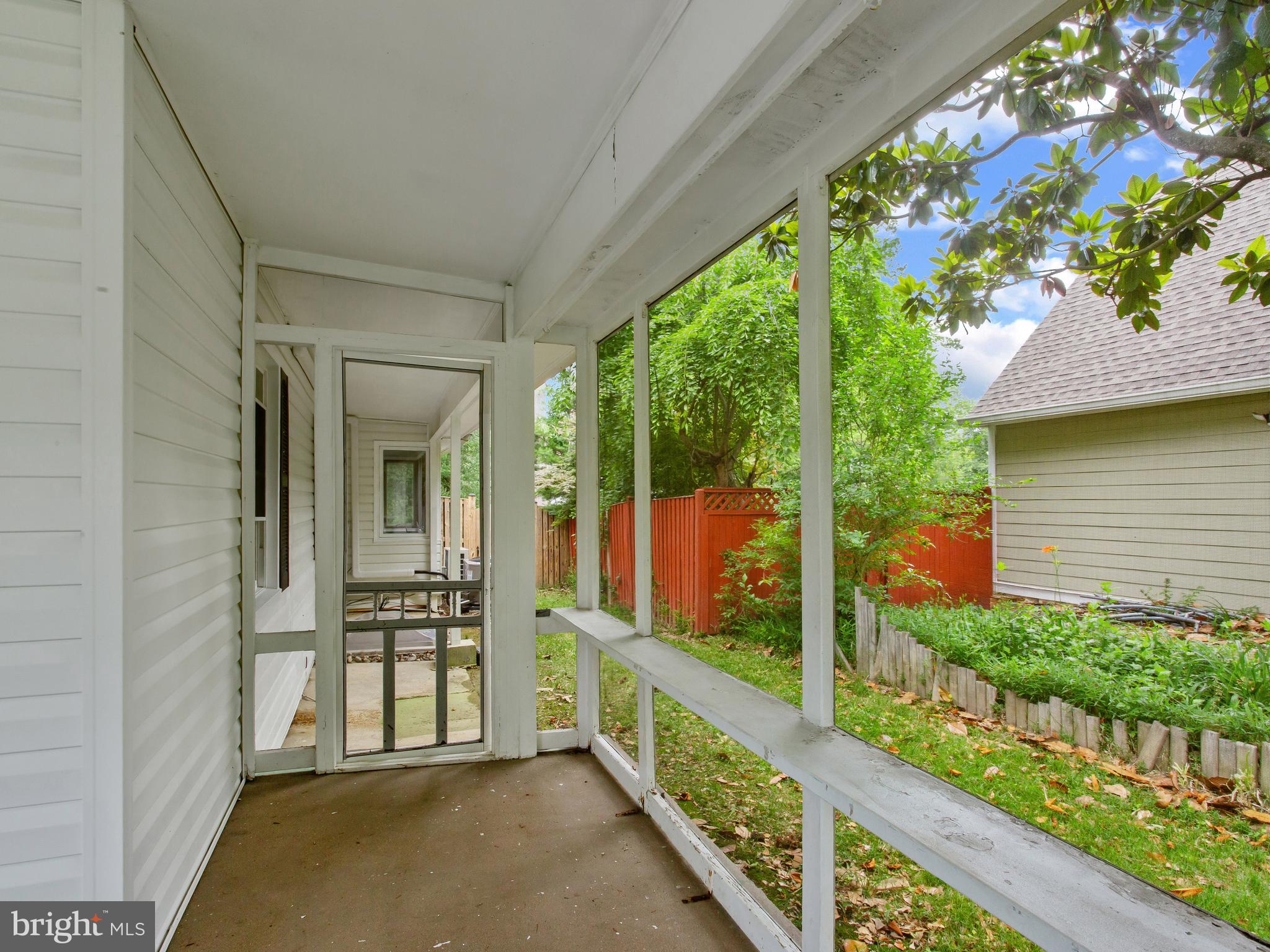 CHATHAM HILLS - Residential