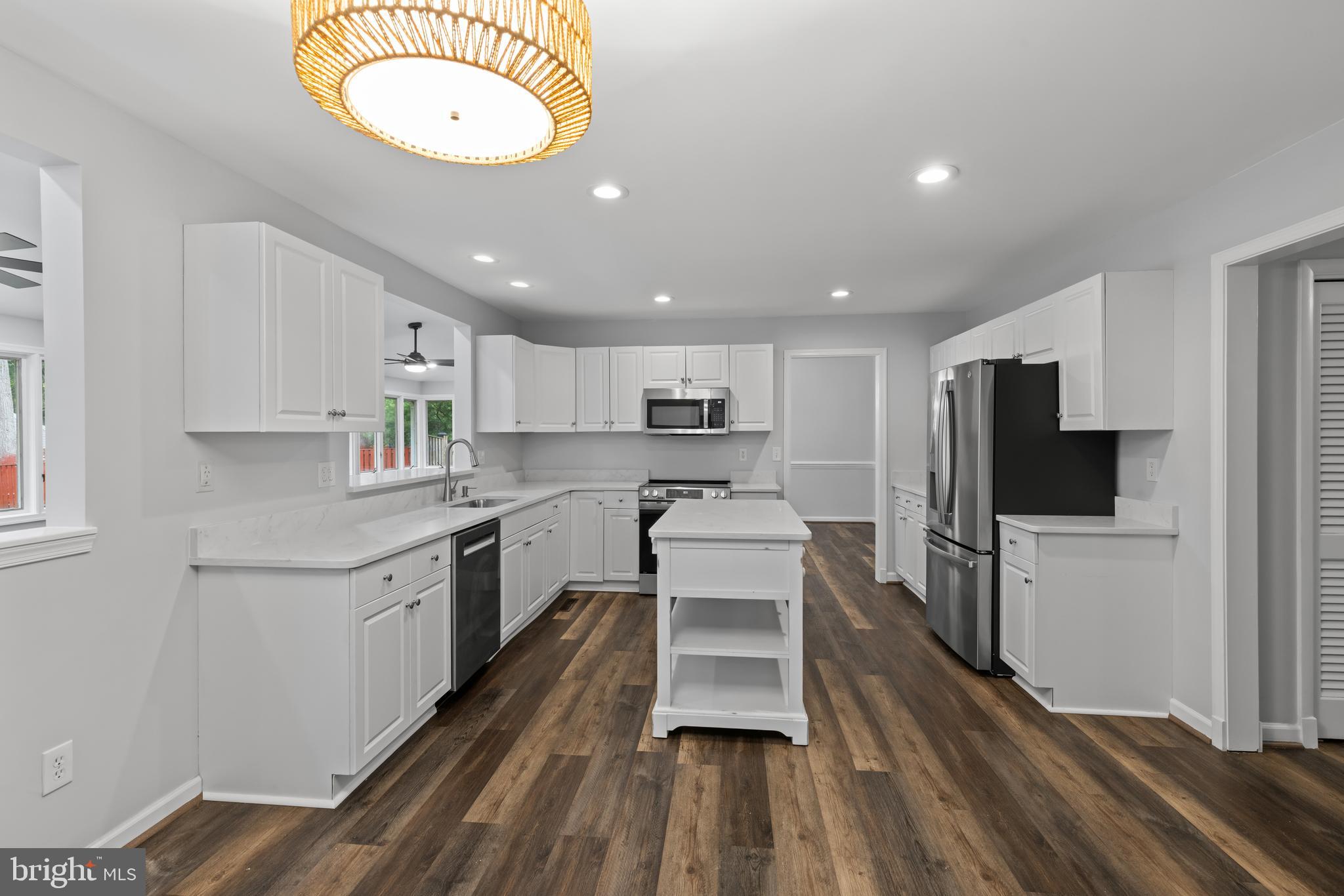 CHATHAM HILLS - Residential