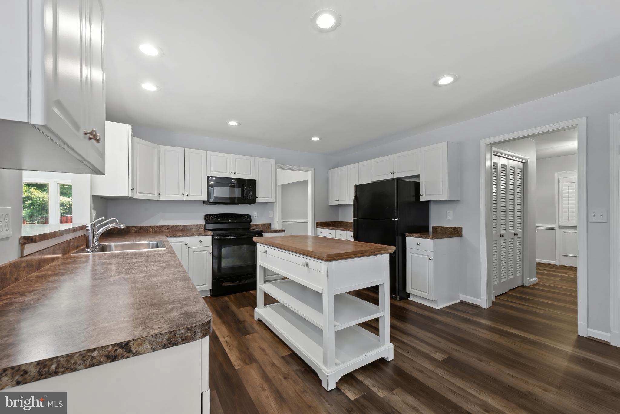 CHATHAM HILLS - Residential