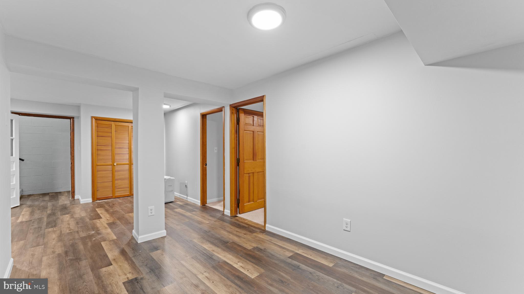 CHATHAM HILLS - Residential