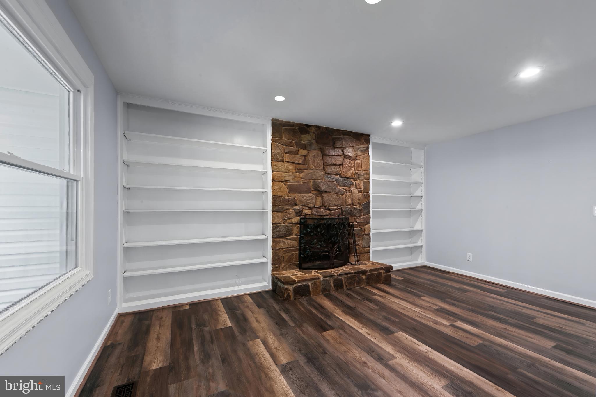 CHATHAM HILLS - Residential