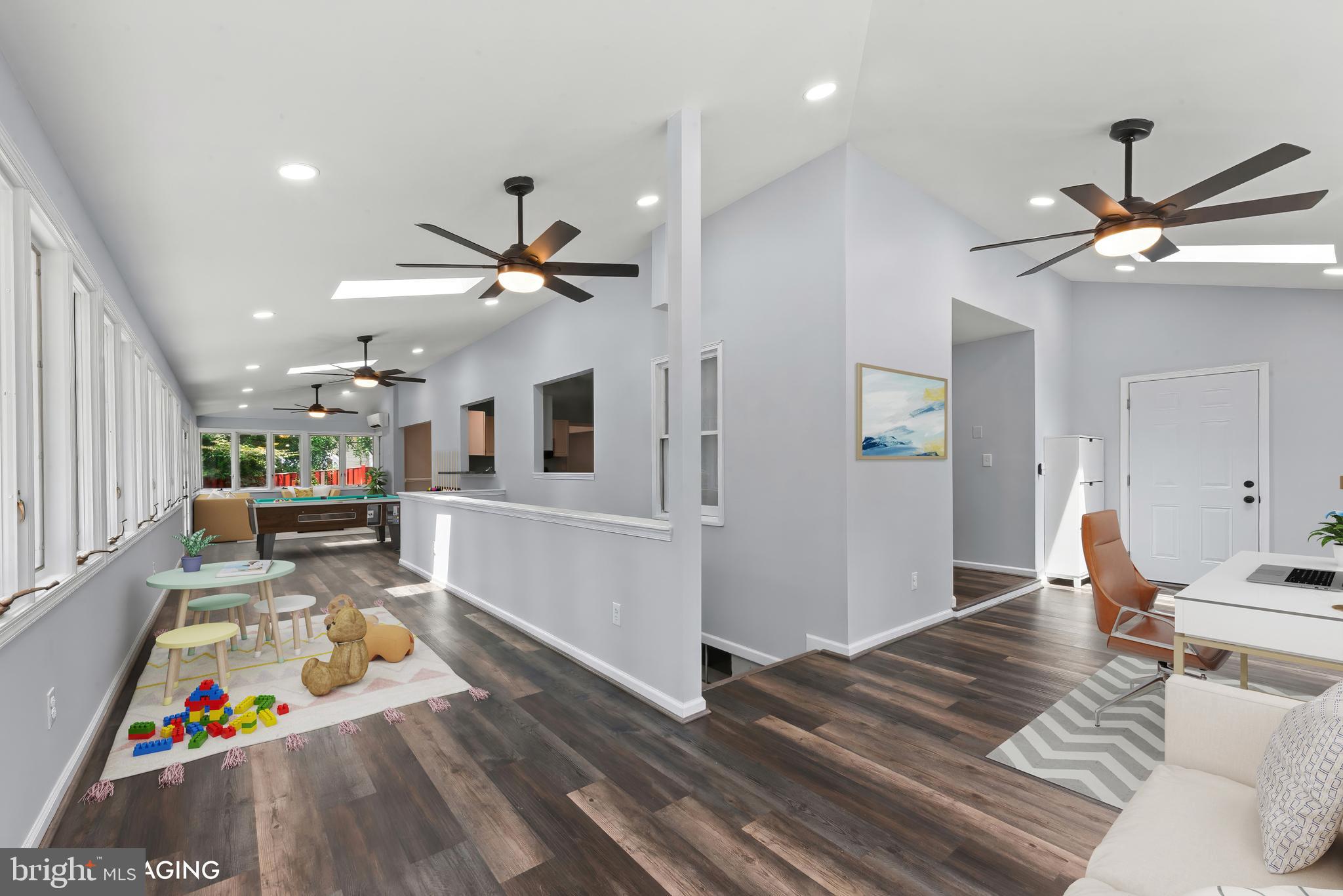 CHATHAM HILLS - Residential