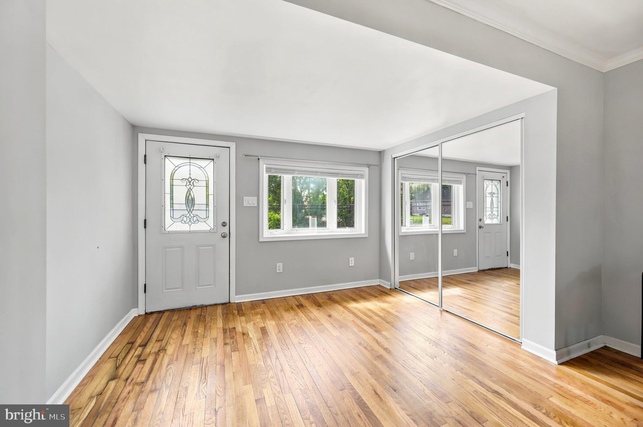 HOLLYWOOD - Residential