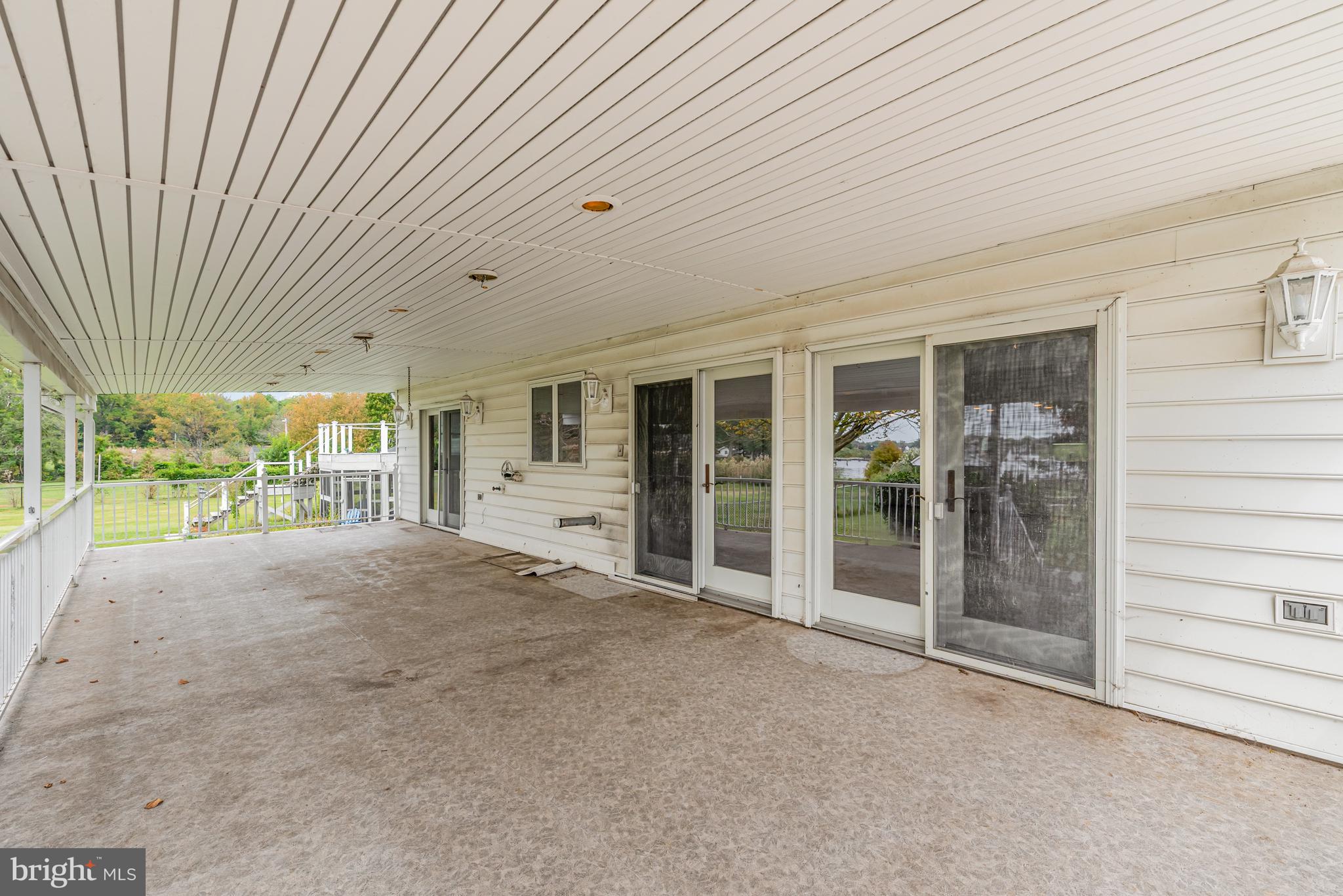 BAYSIDE BEACH - Residential