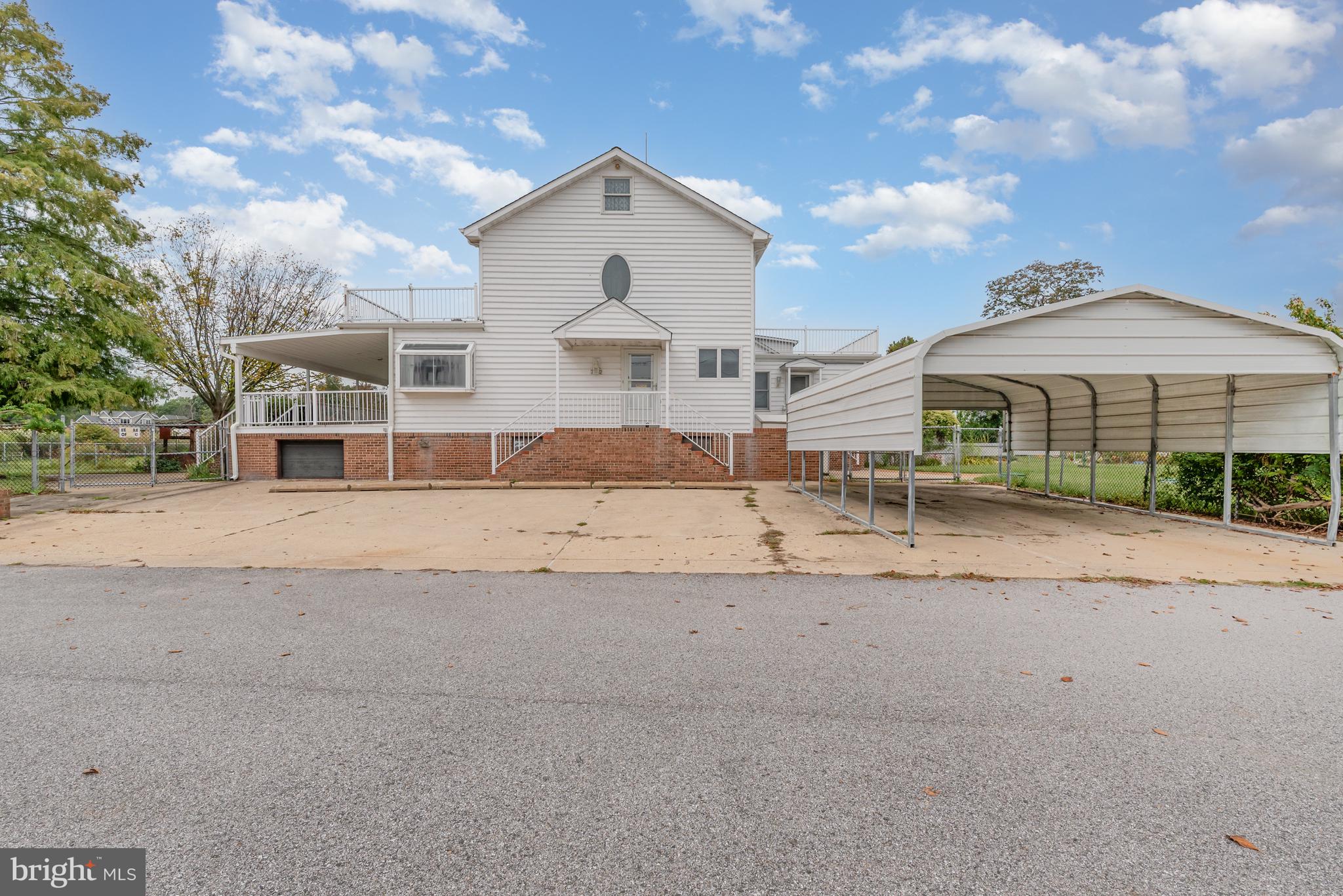 BAYSIDE BEACH - Residential