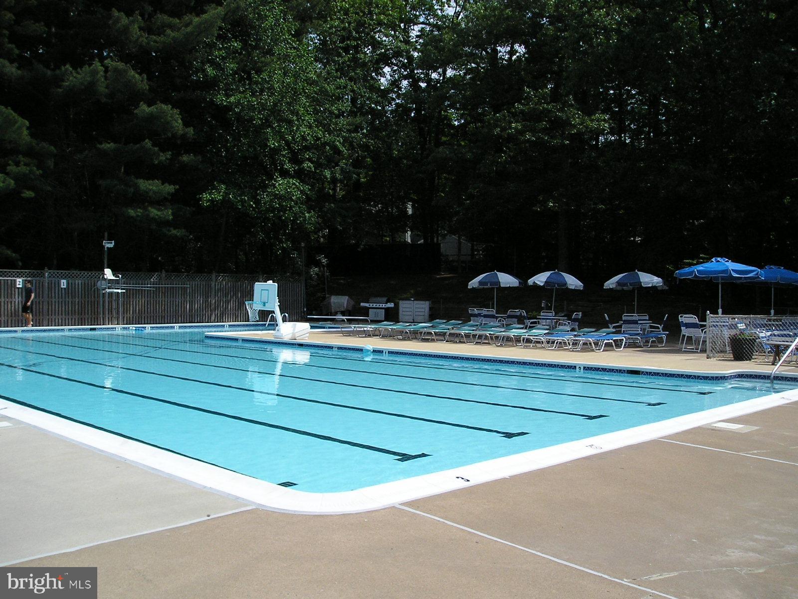 FOX MILL ESTATES - Residential