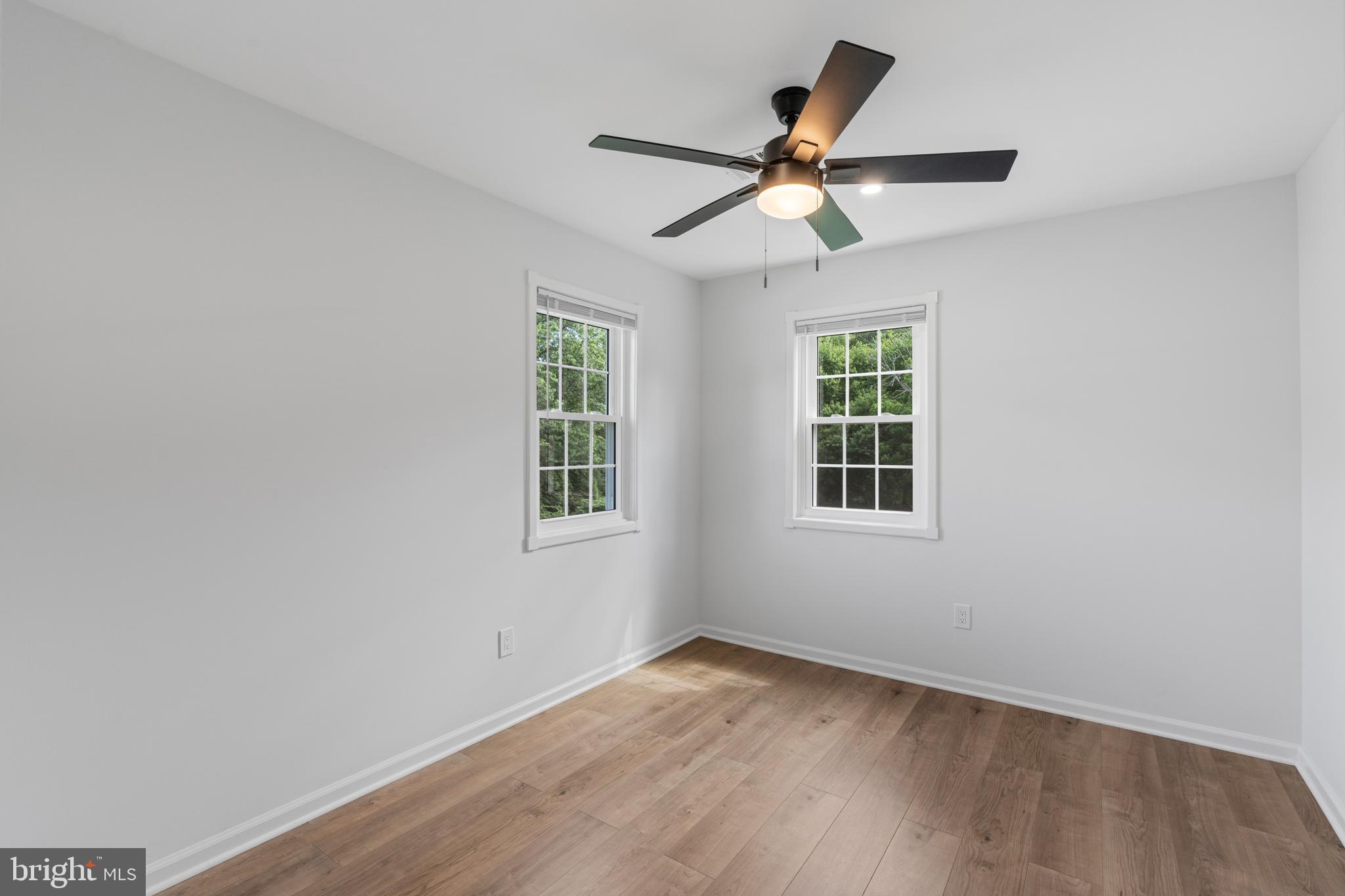 HULMEVILLE TERR - Residential