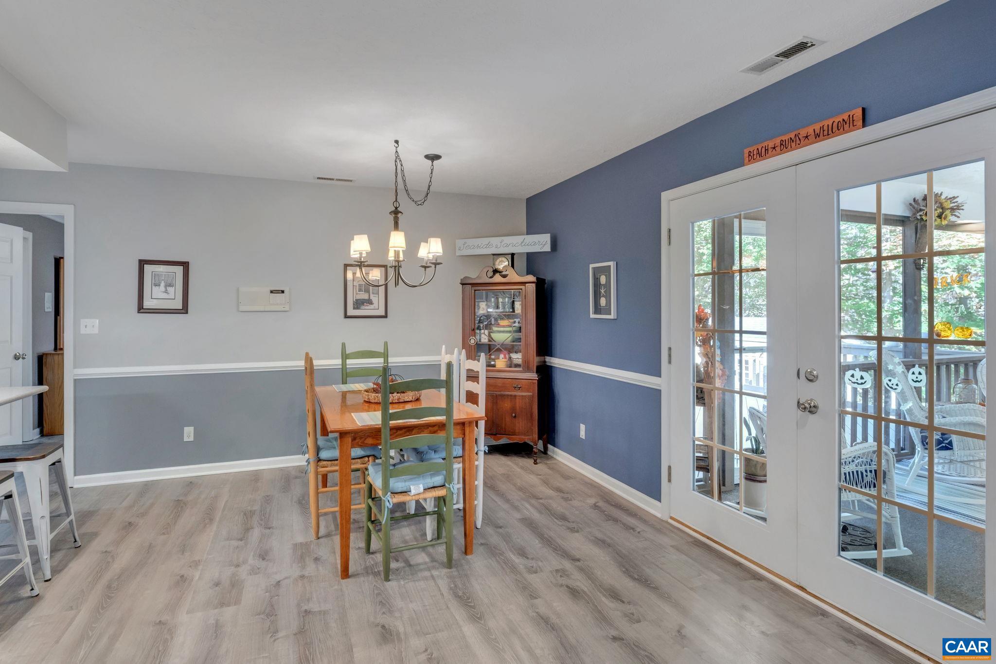 SHENANDOAH CROSSING - Residential