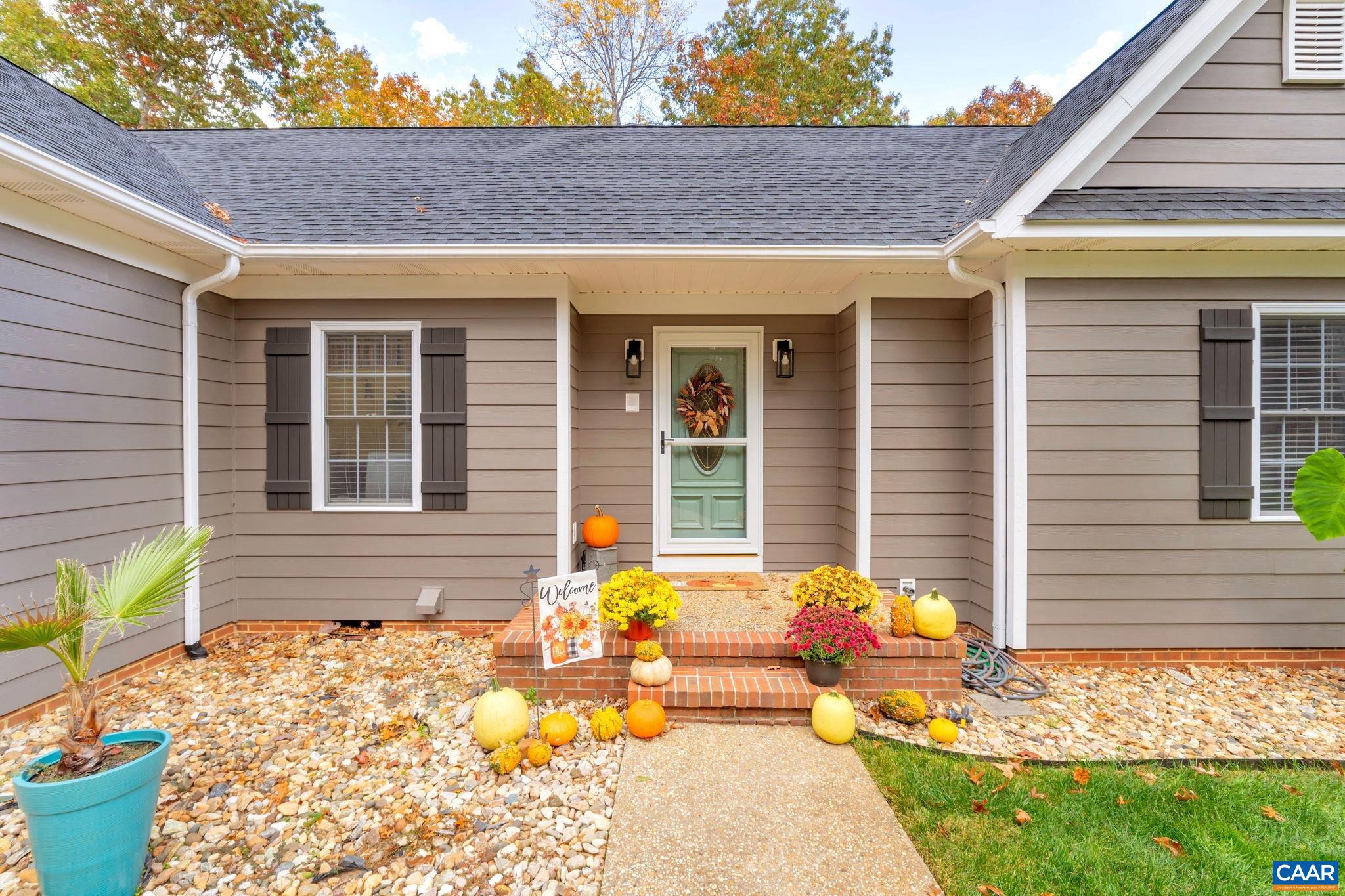 SHENANDOAH CROSSING - Residential