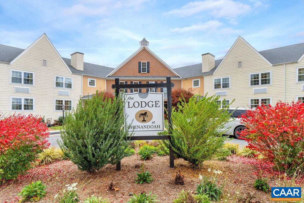 SHENANDOAH CROSSING - Residential