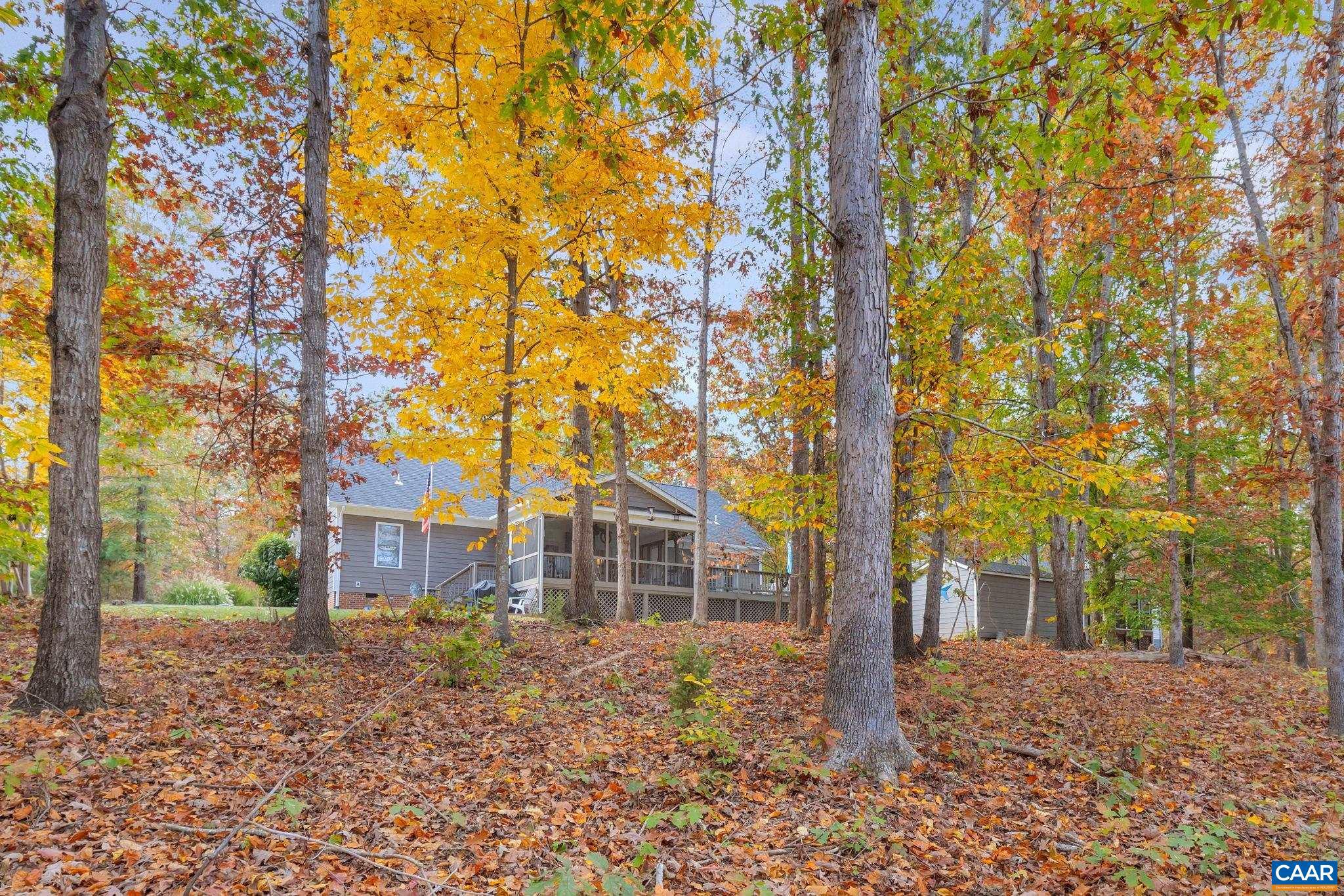 SHENANDOAH CROSSING - Residential