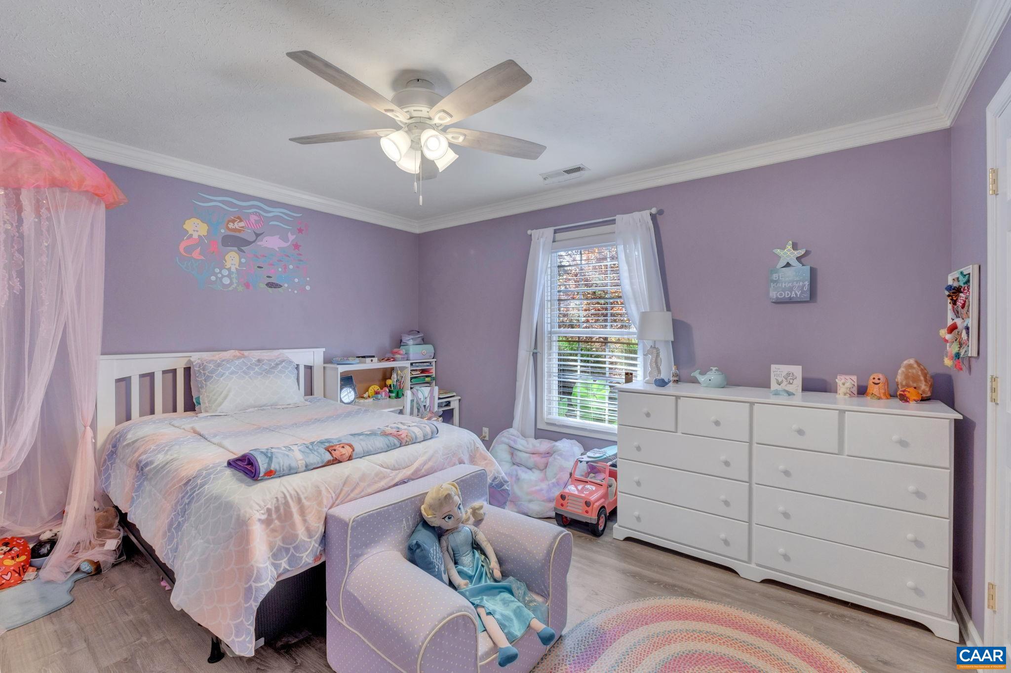 SHENANDOAH CROSSING - Residential