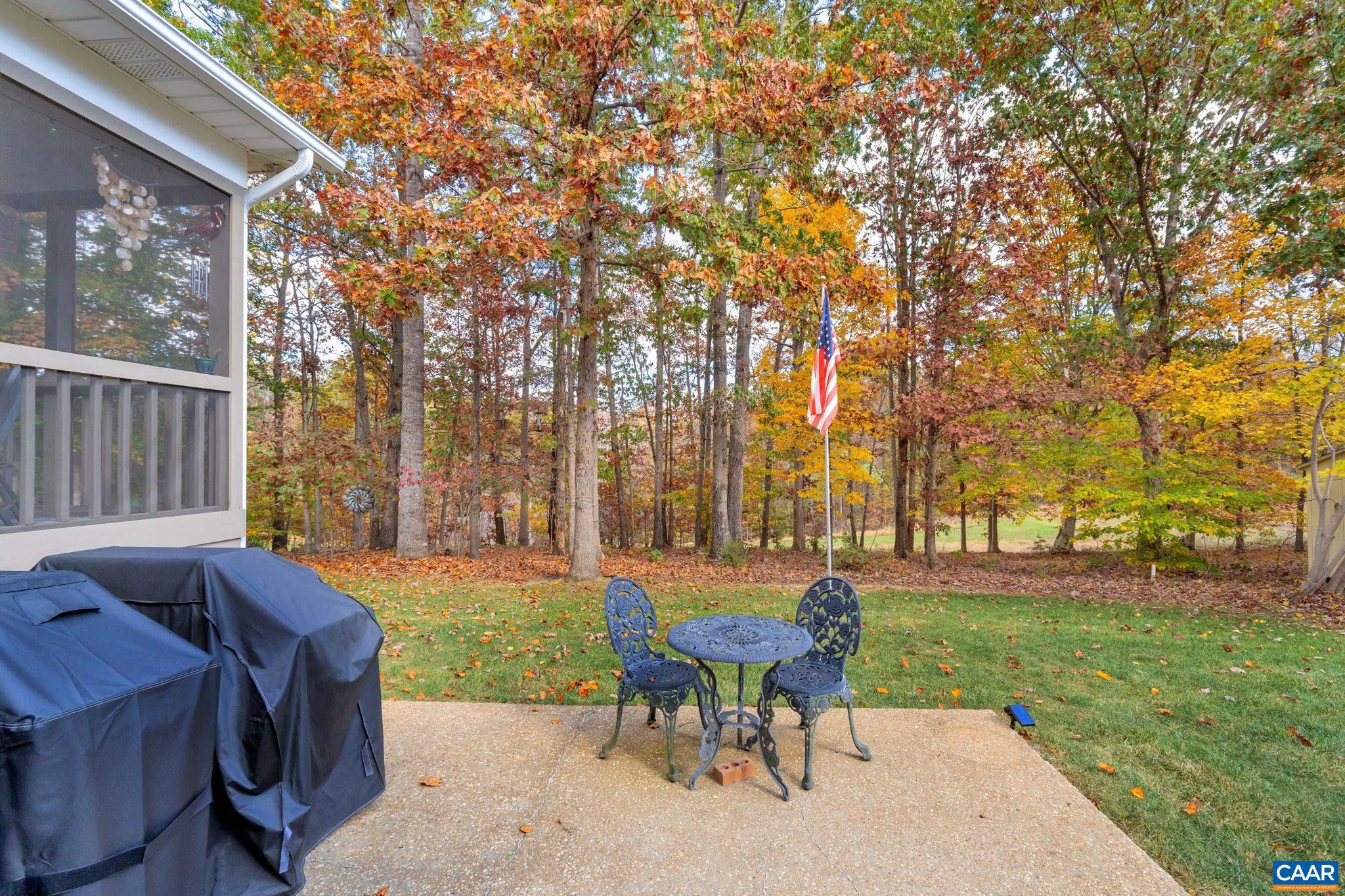 SHENANDOAH CROSSING - Residential