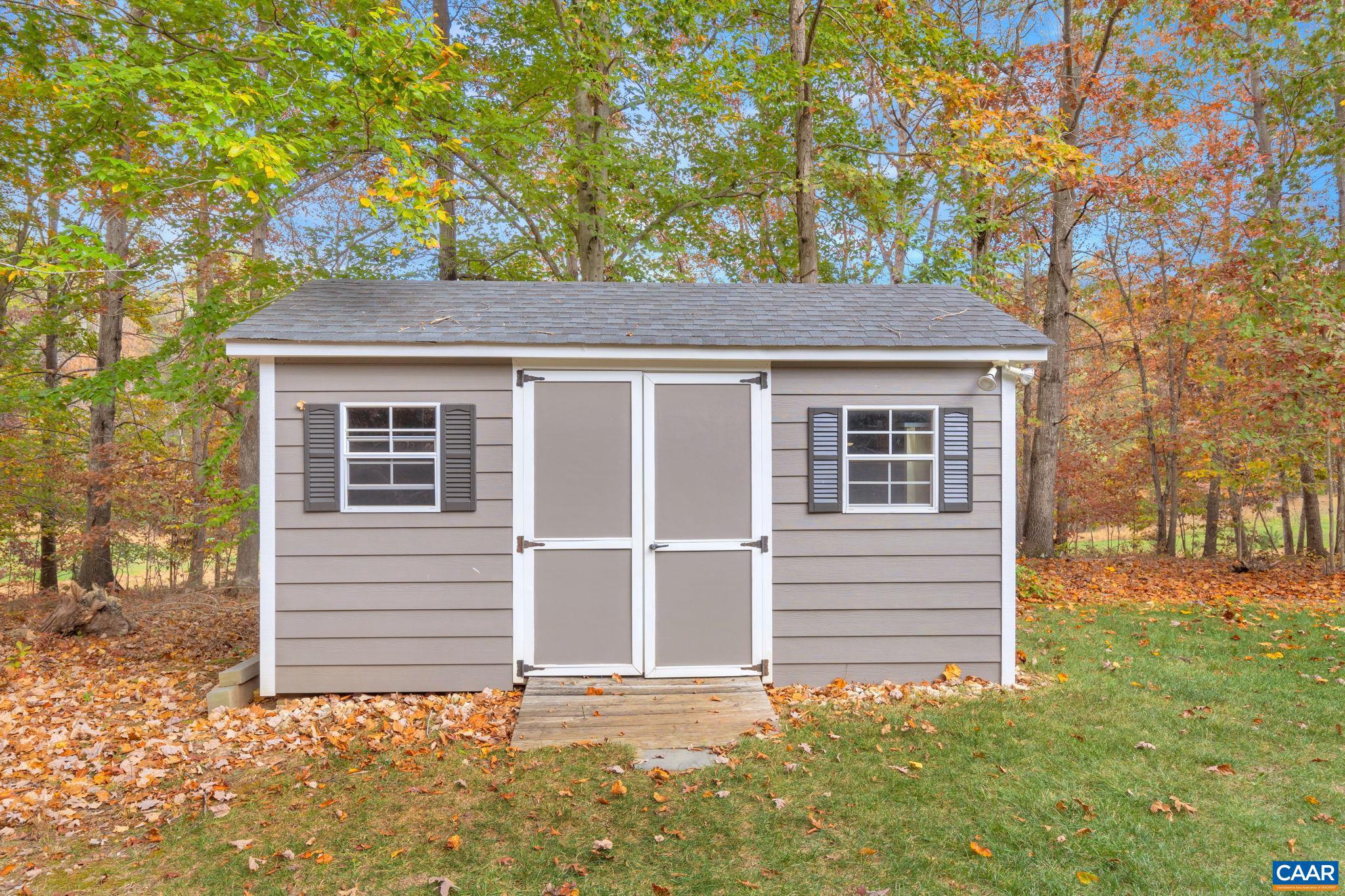 SHENANDOAH CROSSING - Residential