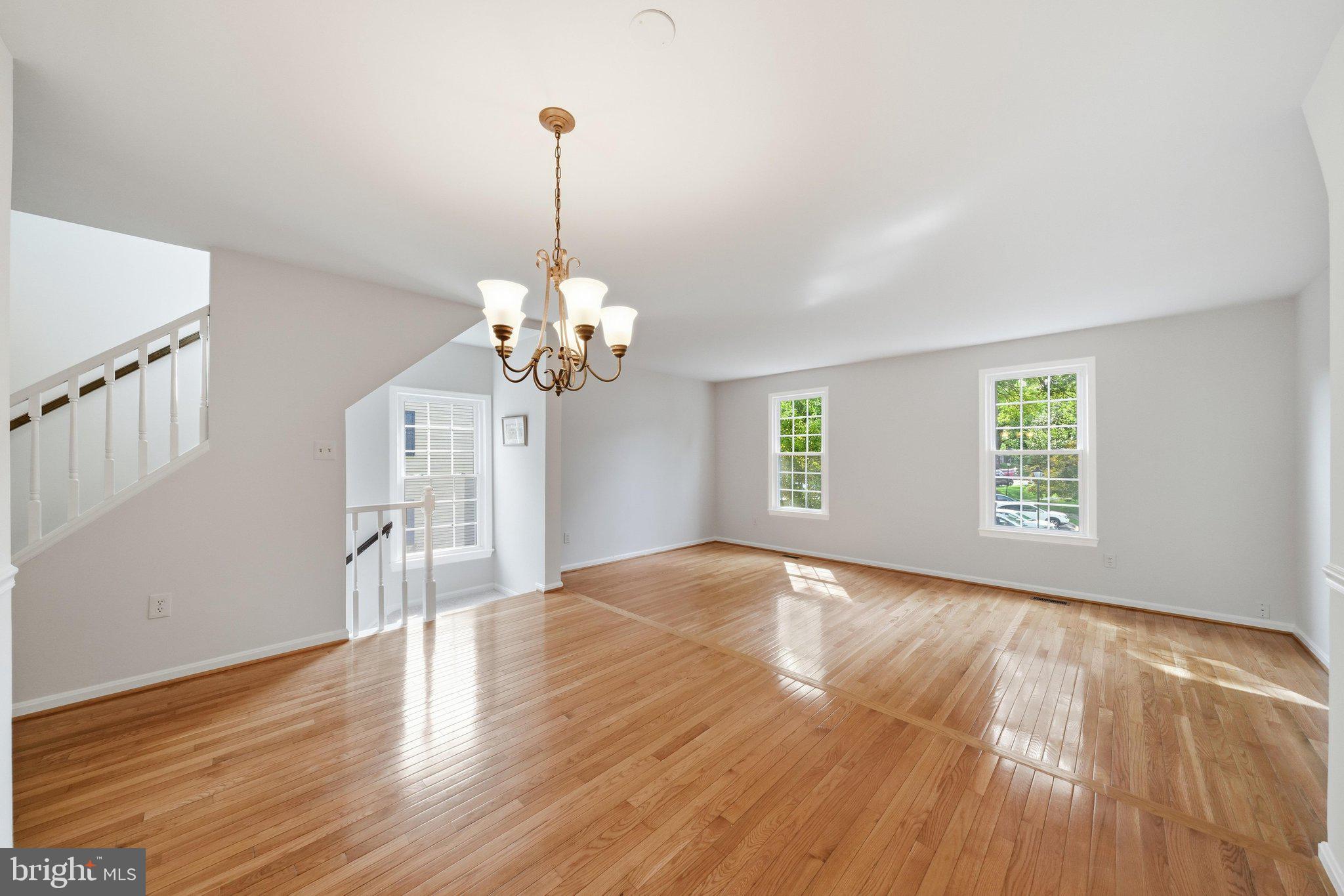 ROCKSHIRE TOWNHOMES - Residential