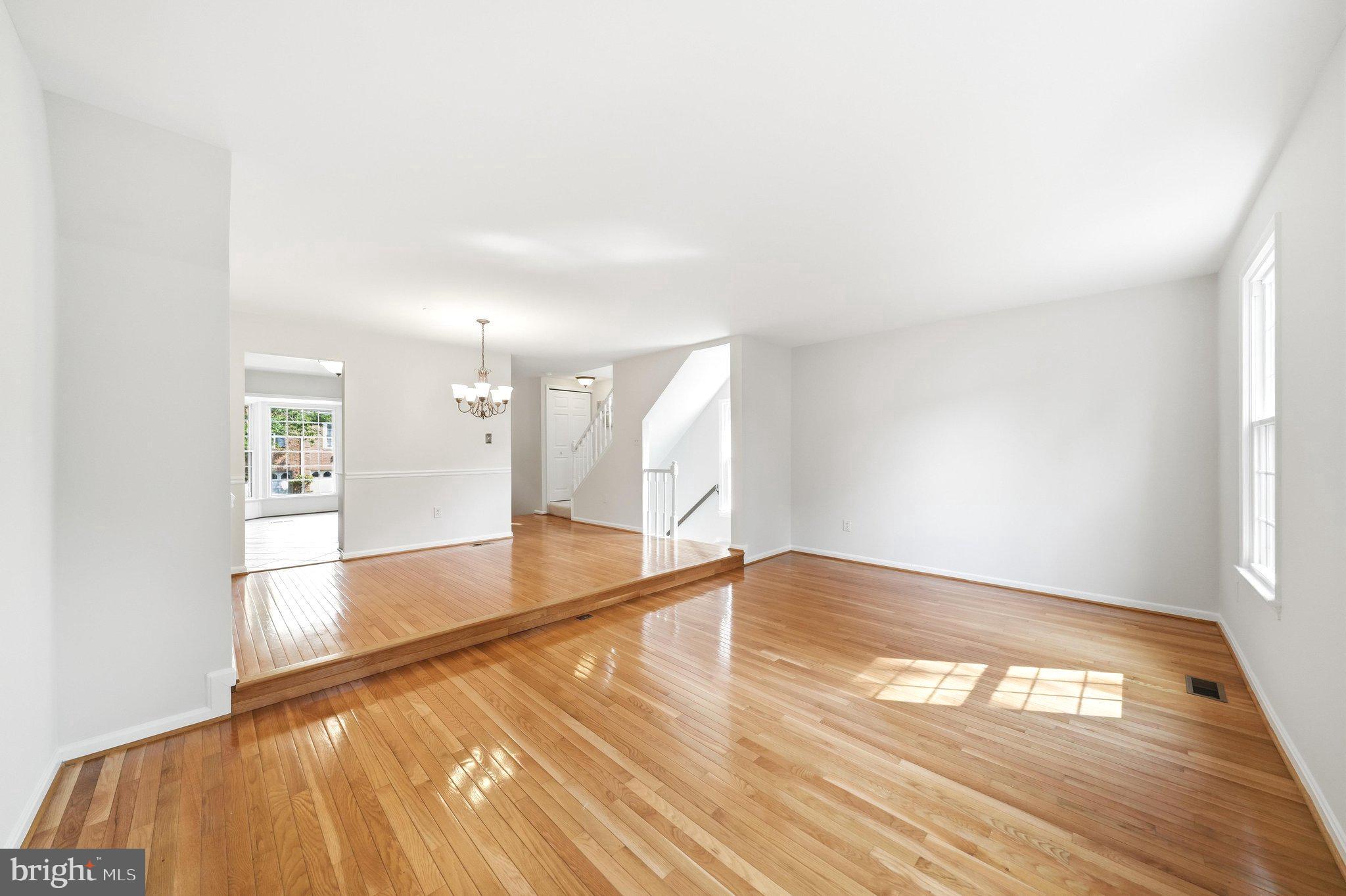 ROCKSHIRE TOWNHOMES - Residential