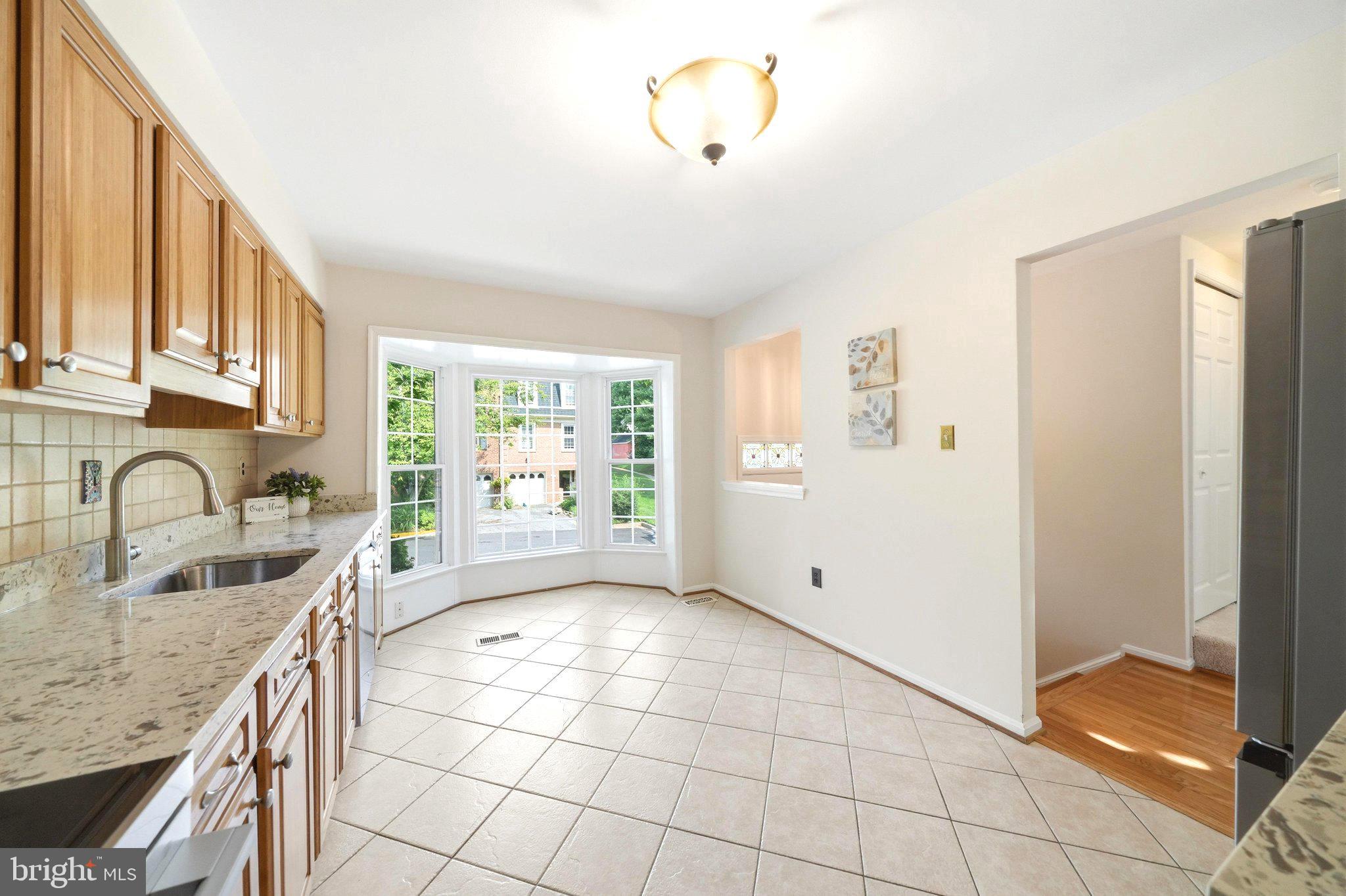 ROCKSHIRE TOWNHOMES - Residential