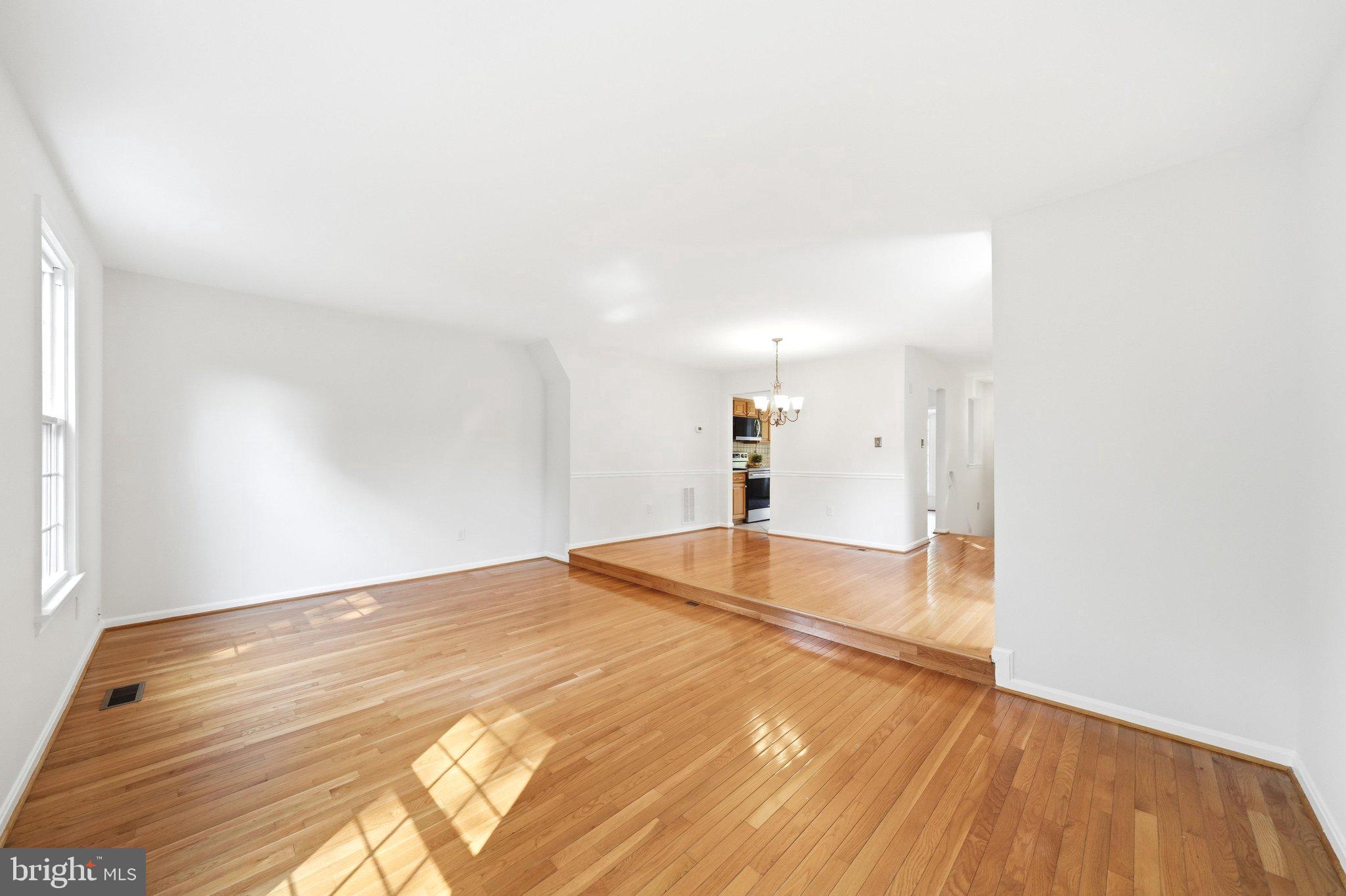 ROCKSHIRE TOWNHOMES - Residential