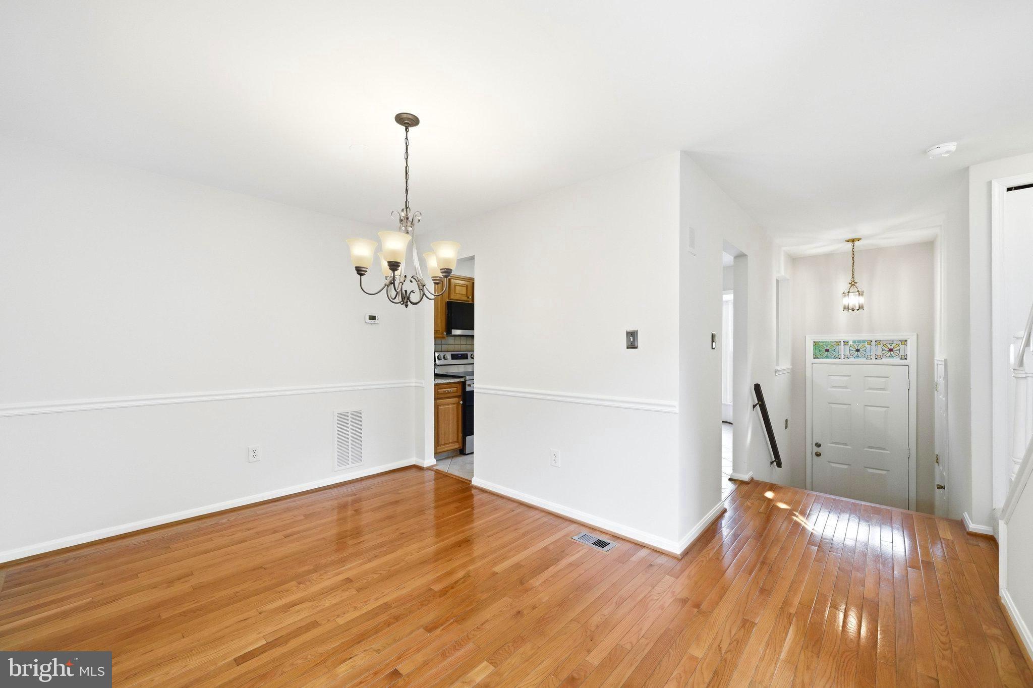 ROCKSHIRE TOWNHOMES - Residential