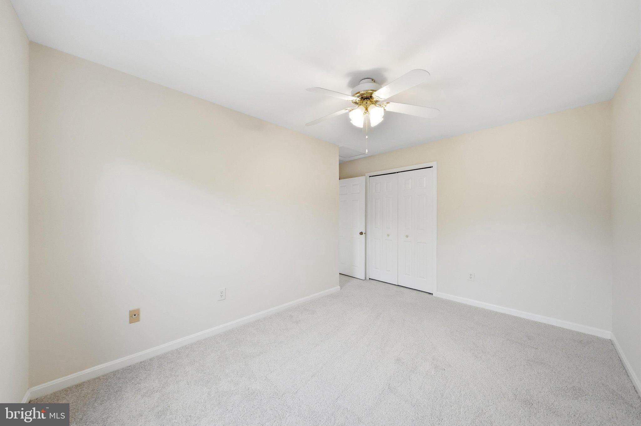 ROCKSHIRE TOWNHOMES - Residential