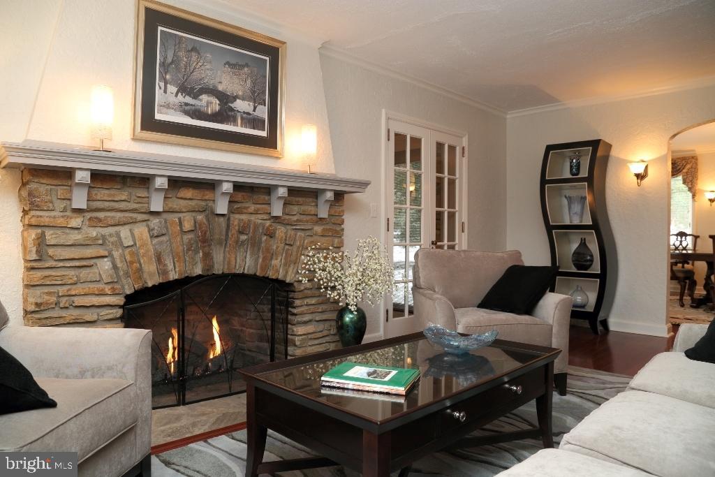 SCHOOL LANE HILLS - Residential