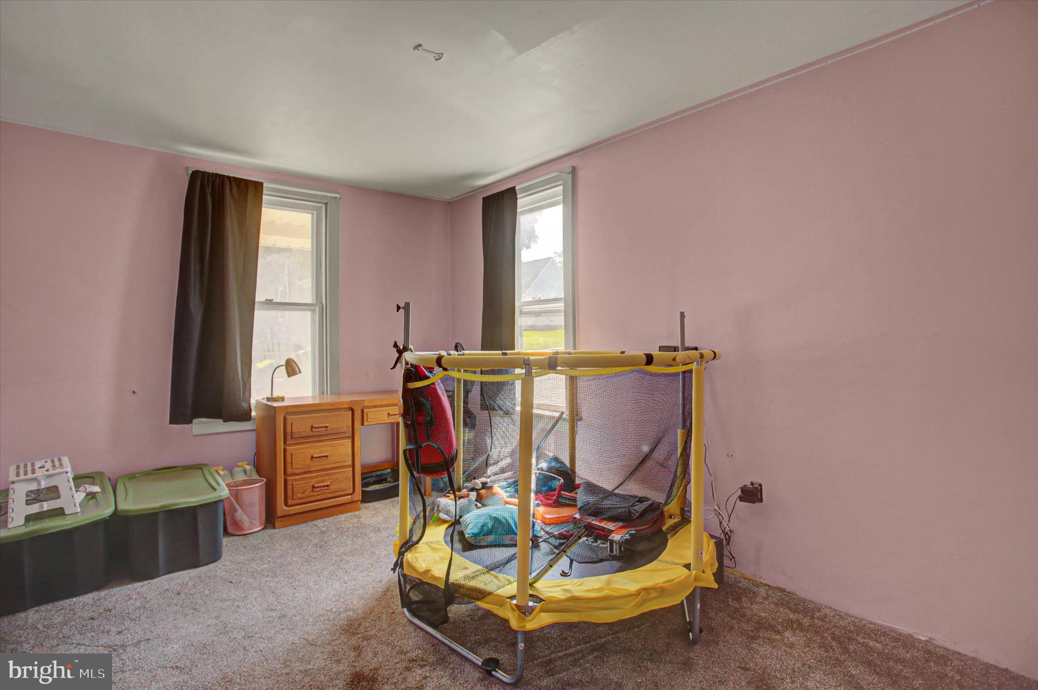 MIDDLE SPRING - Residential