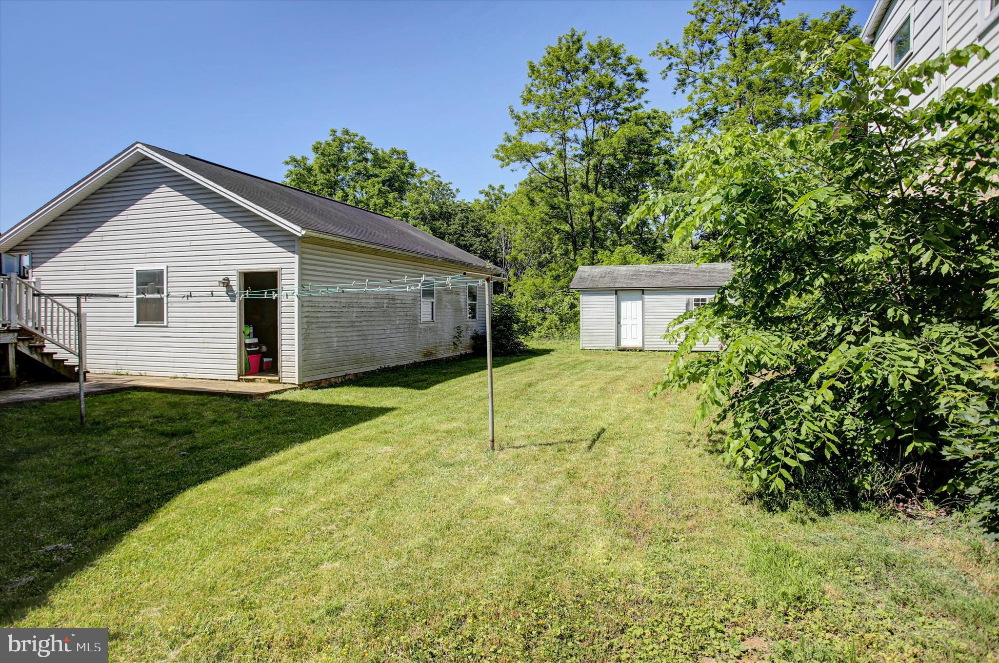 MIDDLE SPRING - Residential