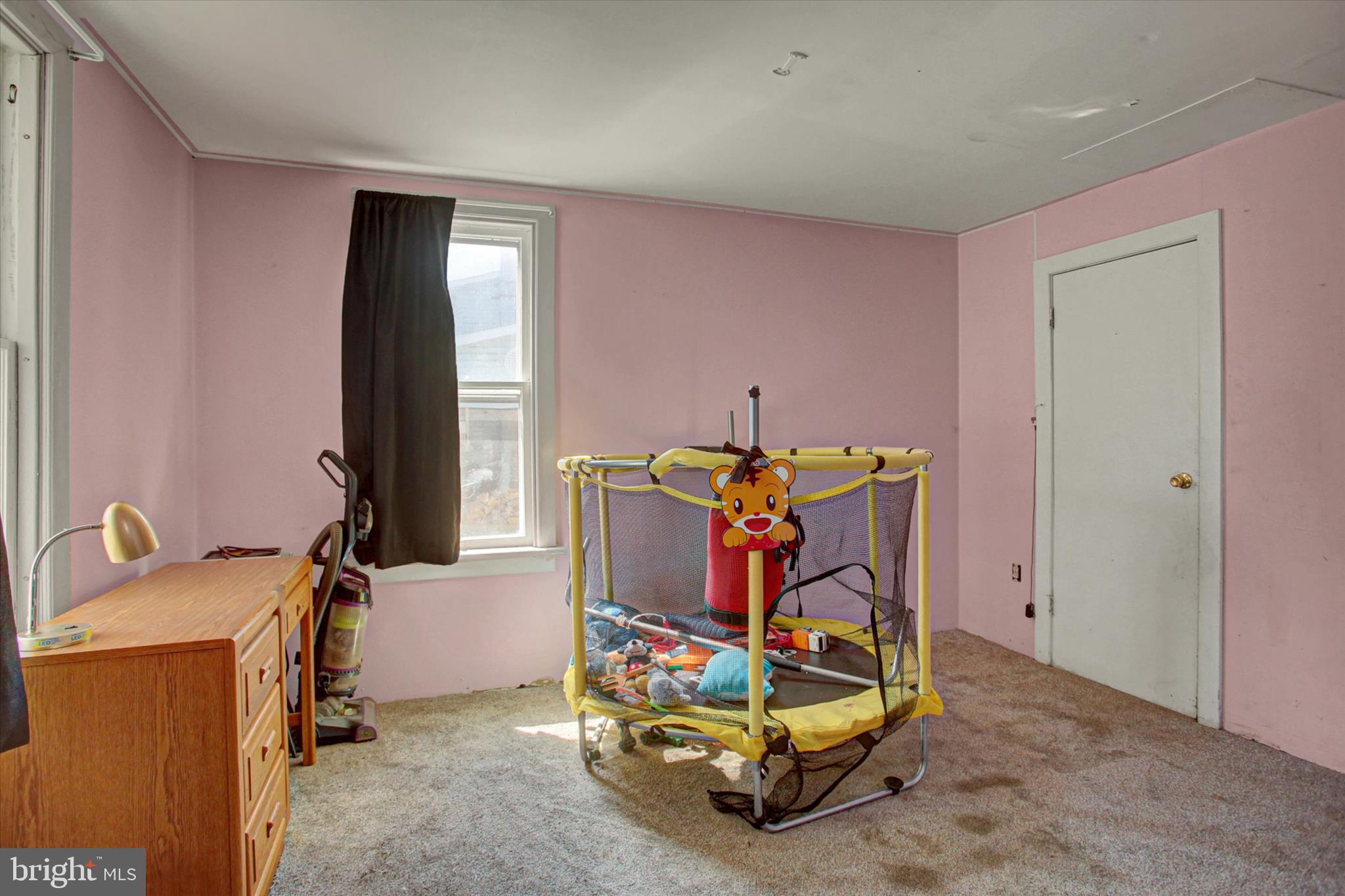 MIDDLE SPRING - Residential