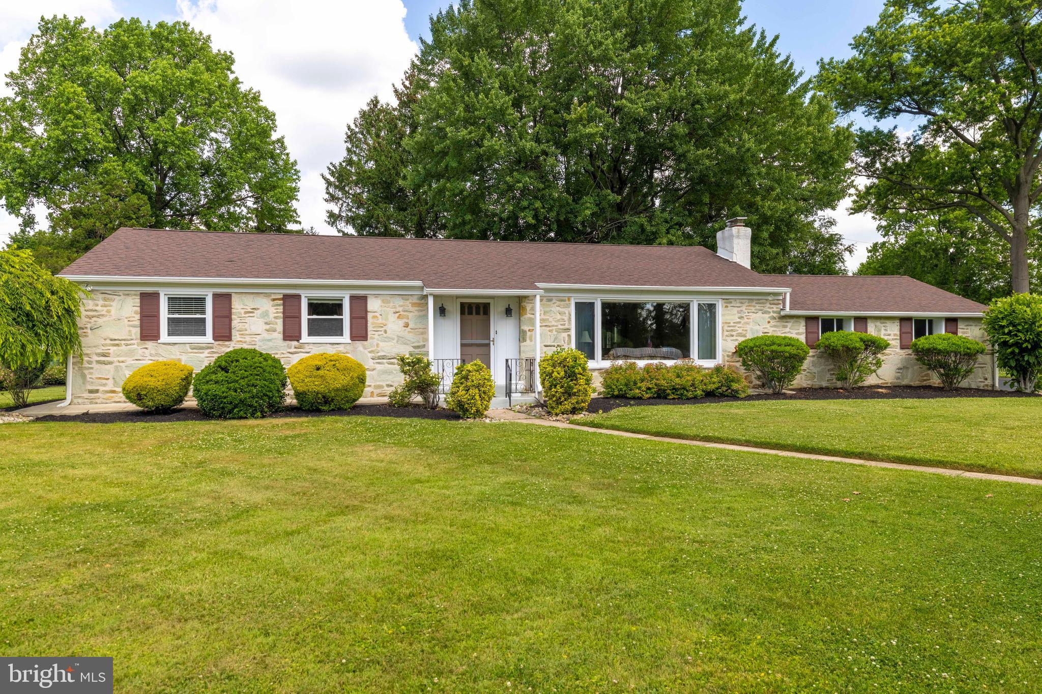 HUNTINGDON VALLEY - Residential