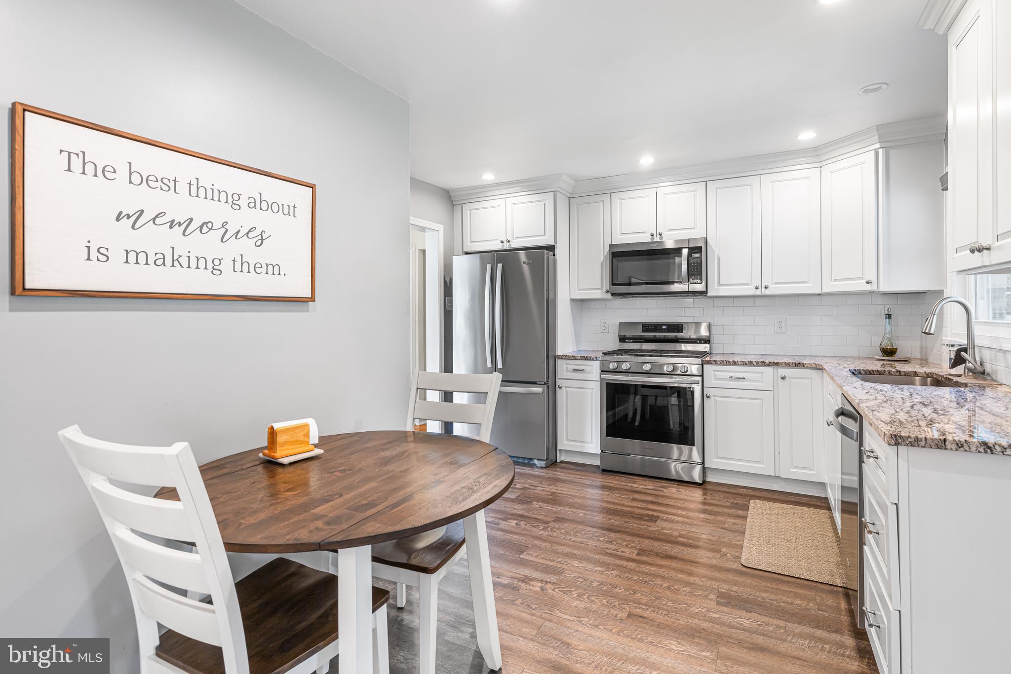 HUNTINGDON VALLEY - Residential