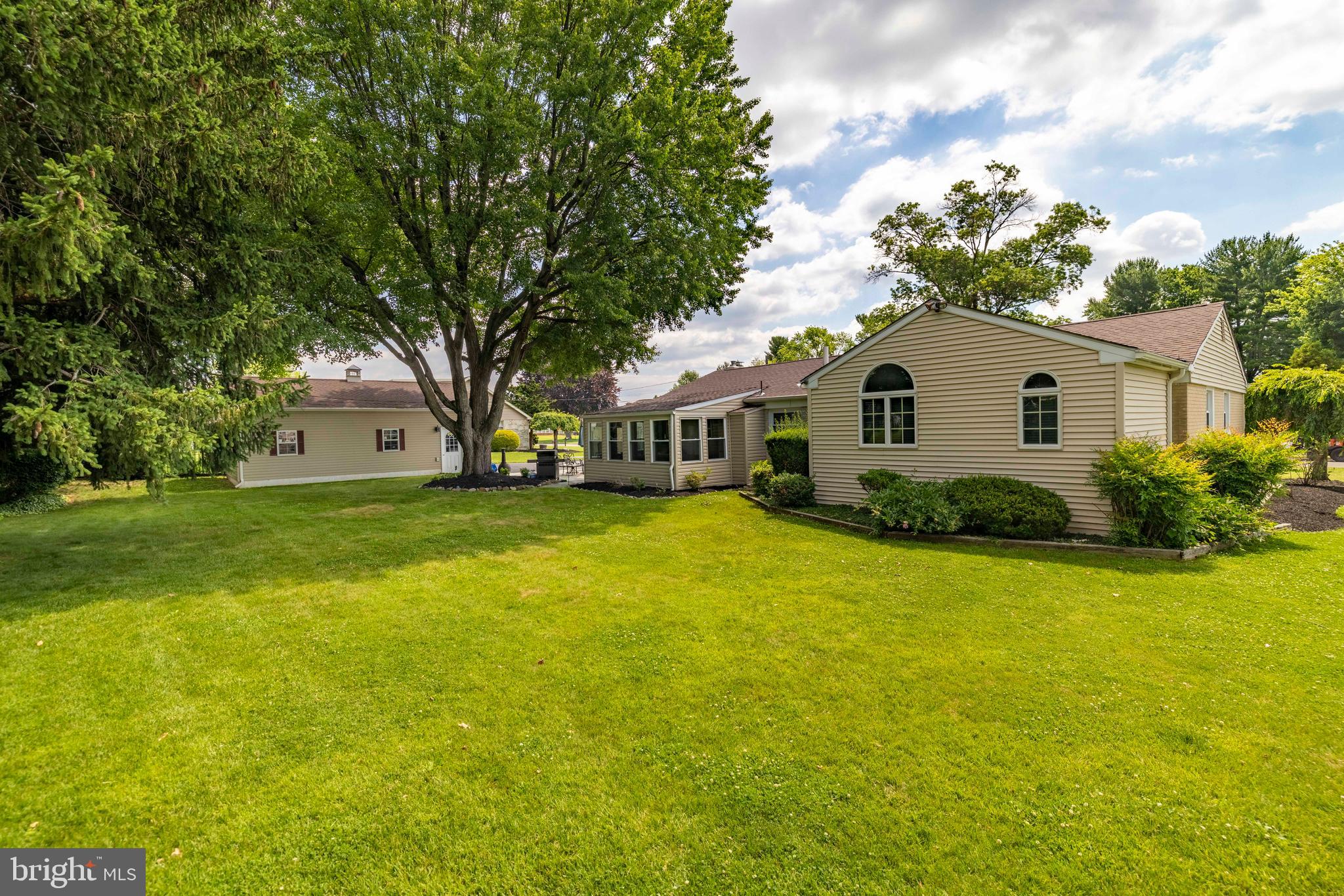 HUNTINGDON VALLEY - Residential