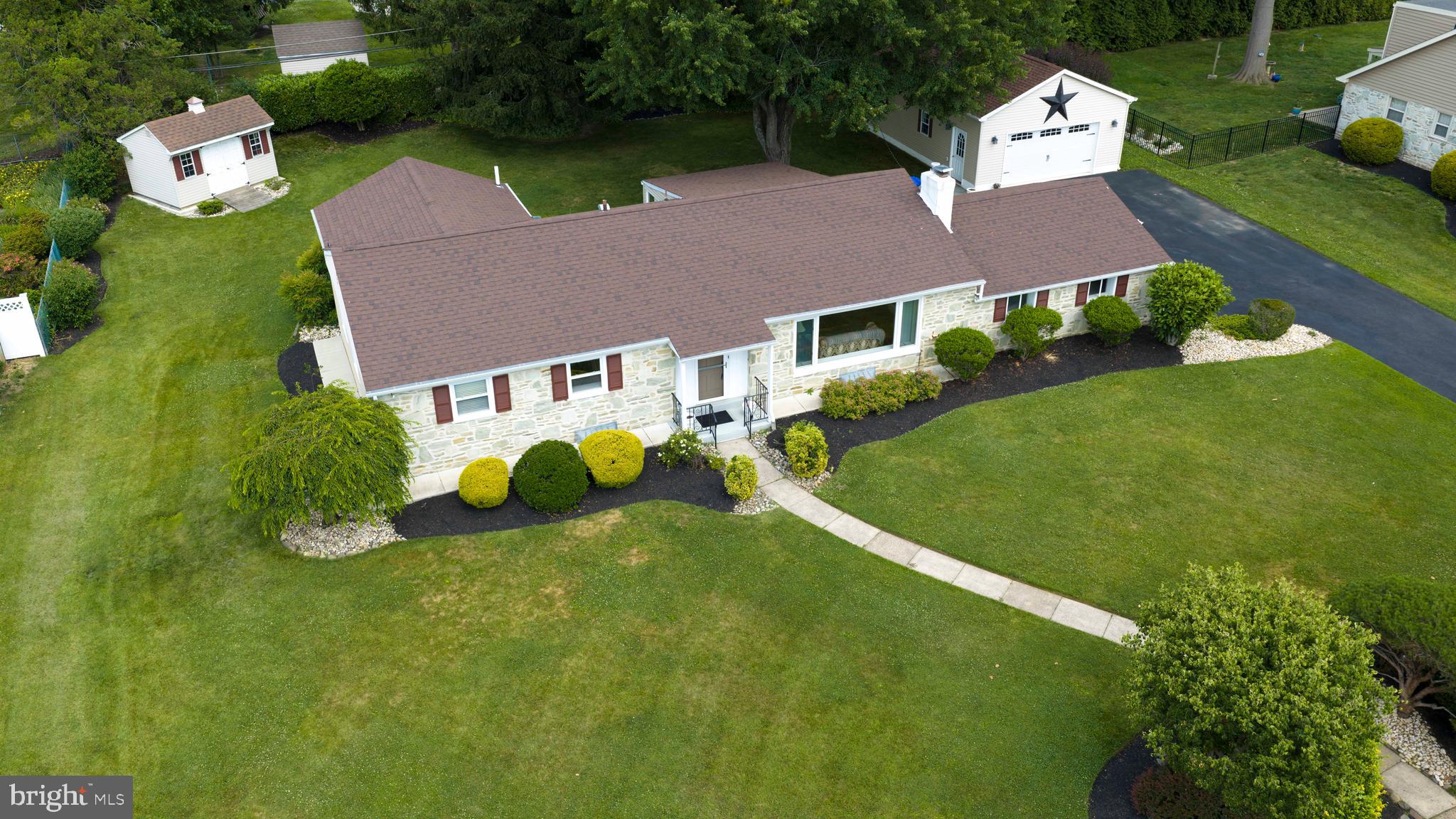 HUNTINGDON VALLEY - Residential