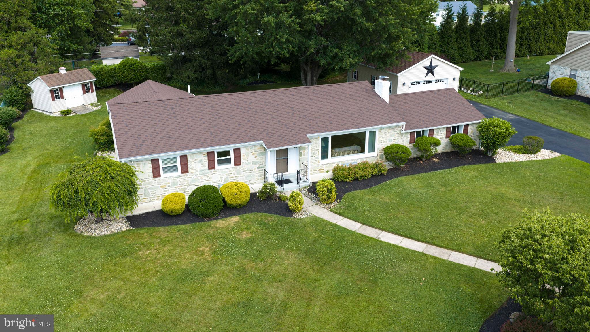 HUNTINGDON VALLEY - Residential