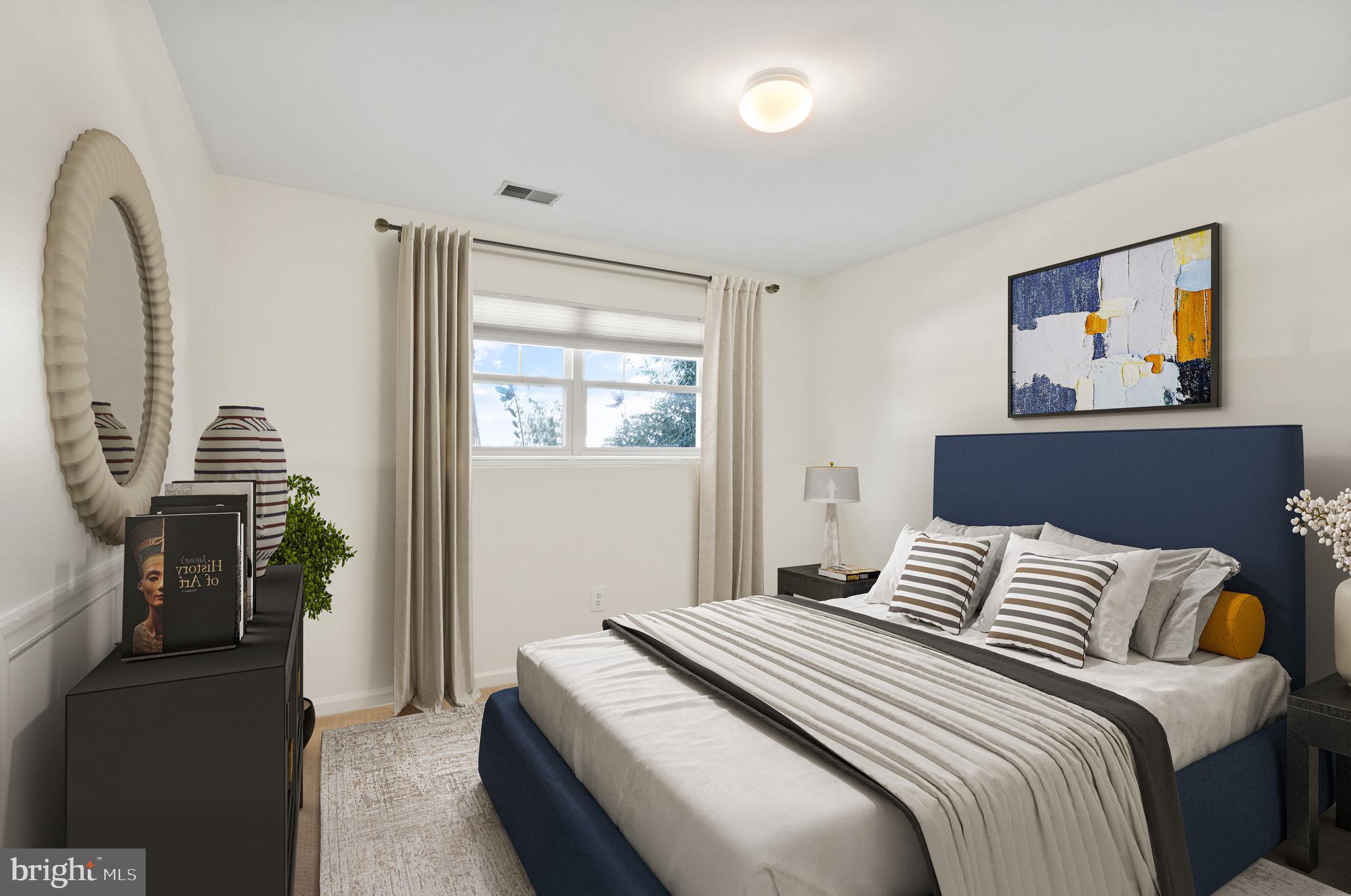 ASHBURN VILLAGE - Residential