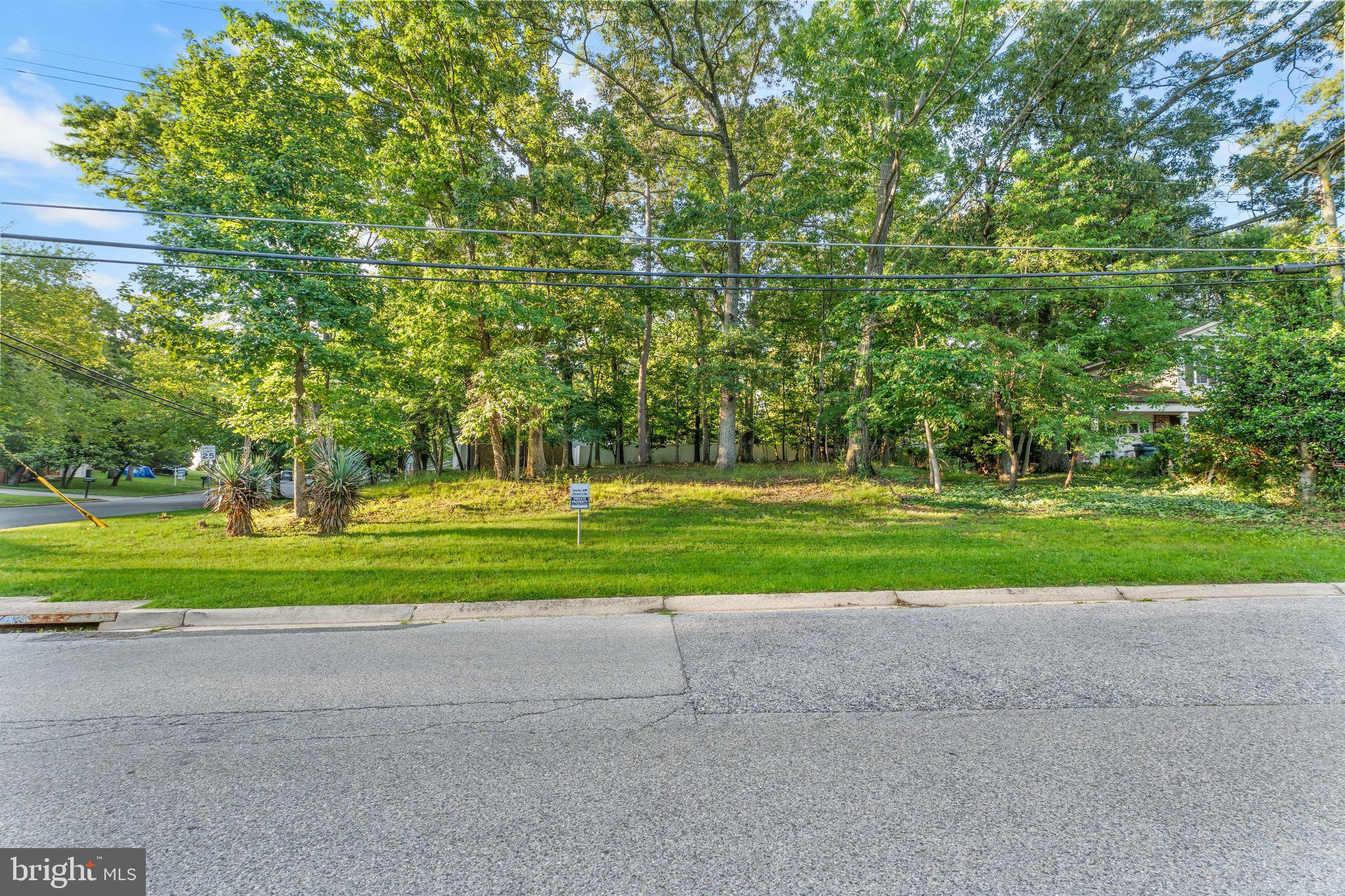FORT WASHINGTON ESTATES - Land
