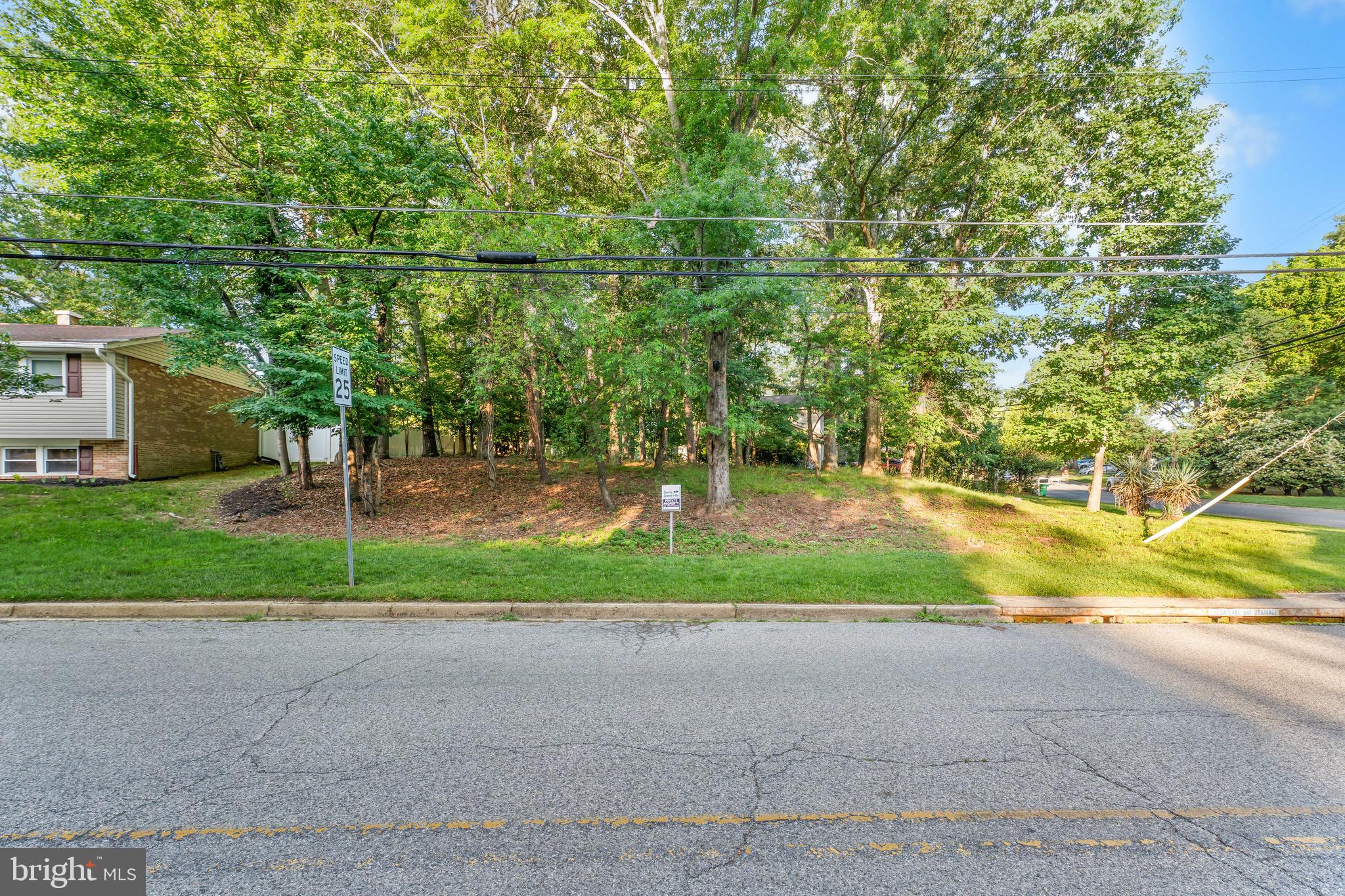 FORT WASHINGTON ESTATES - Land