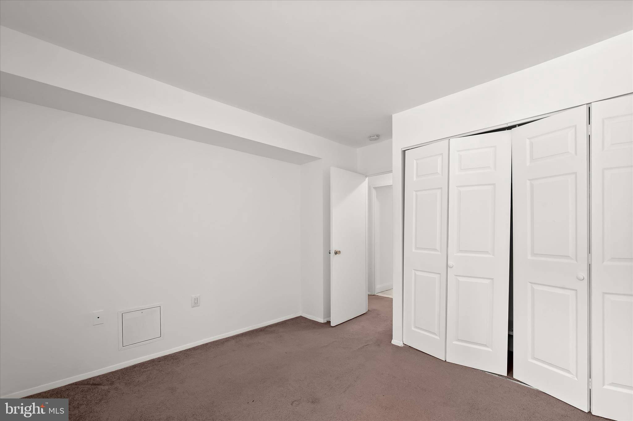 VILLA RIDGE CONDOMINIUM - Residential