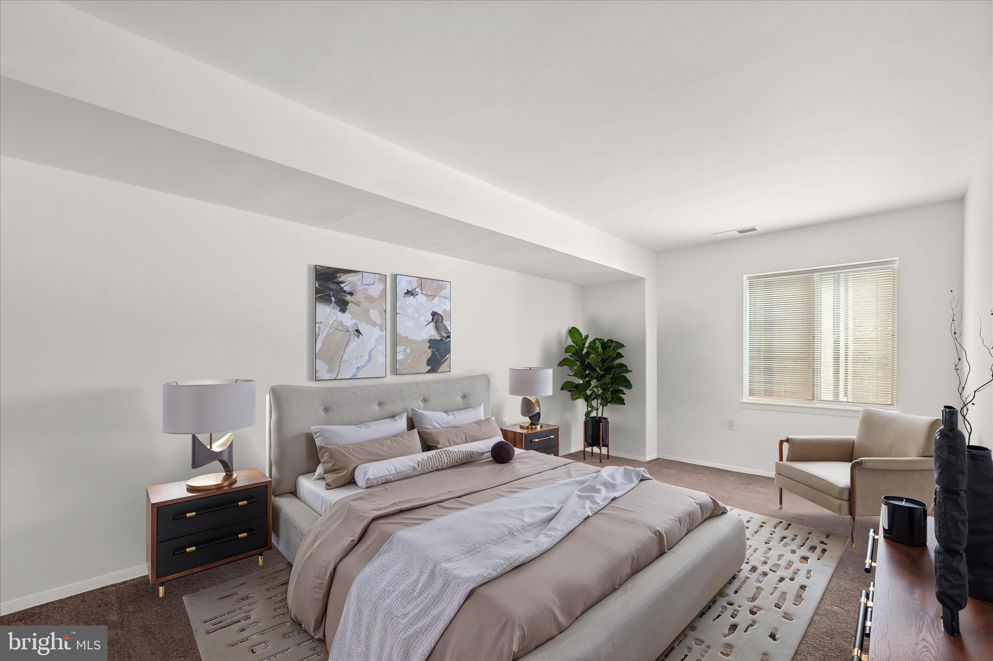 VILLA RIDGE CONDOMINIUM - Residential