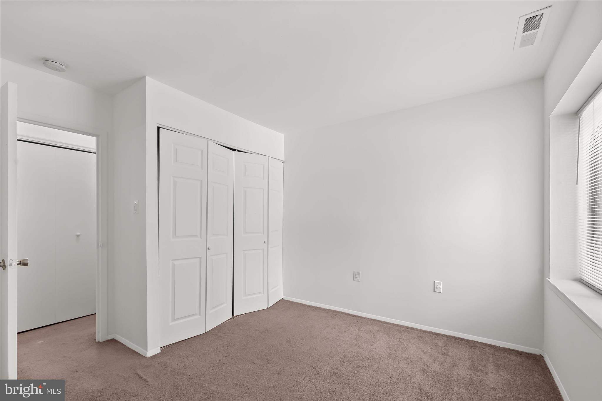 VILLA RIDGE CONDOMINIUM - Residential