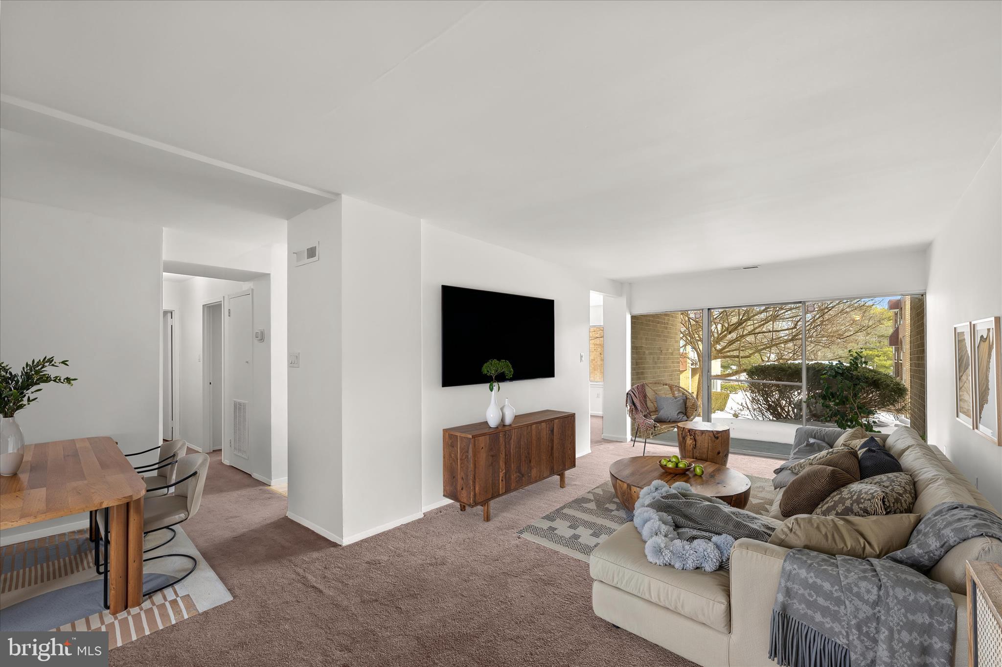 VILLA RIDGE CONDOMINIUM - Residential