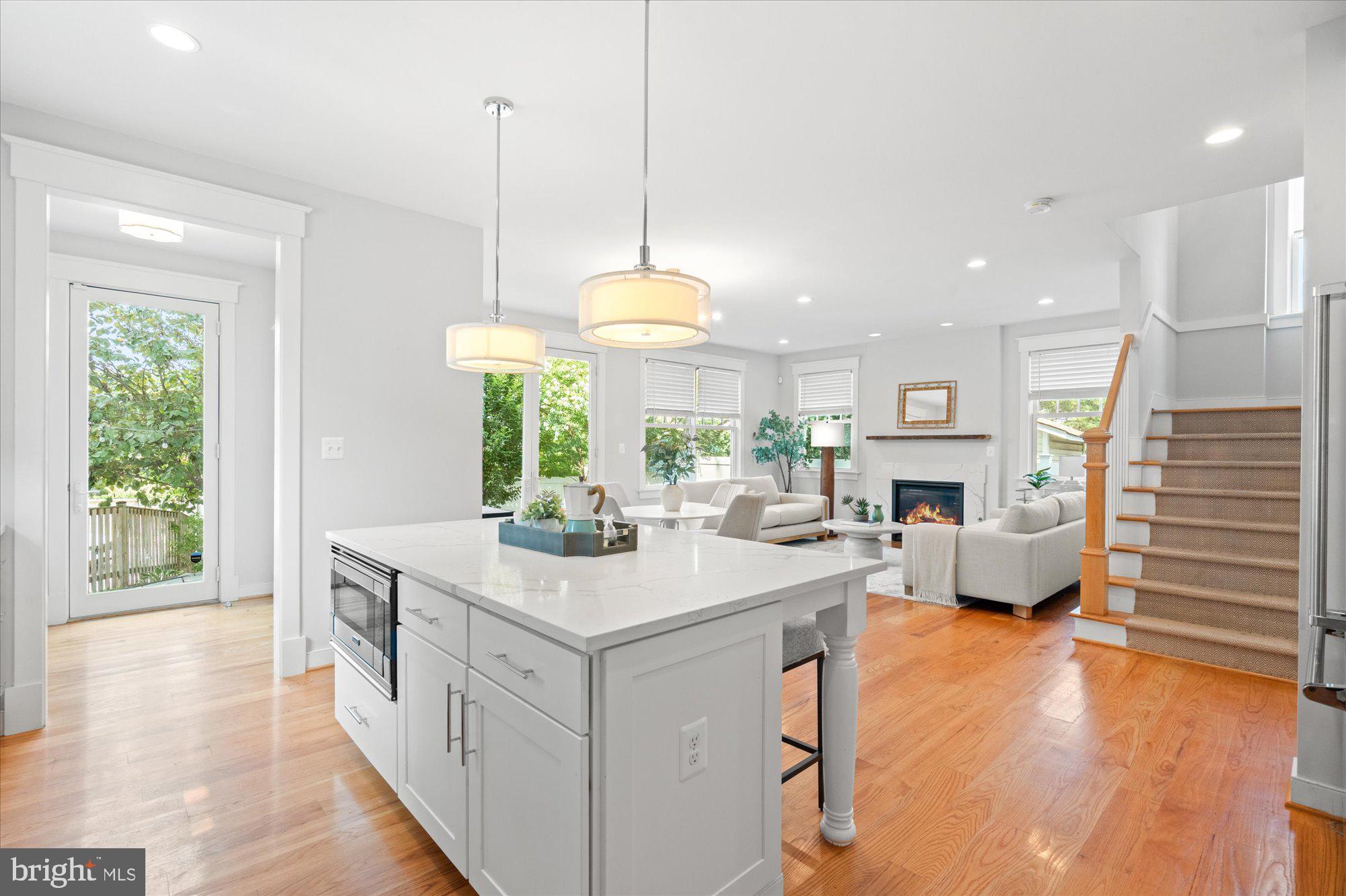 DEL RAY - Residential