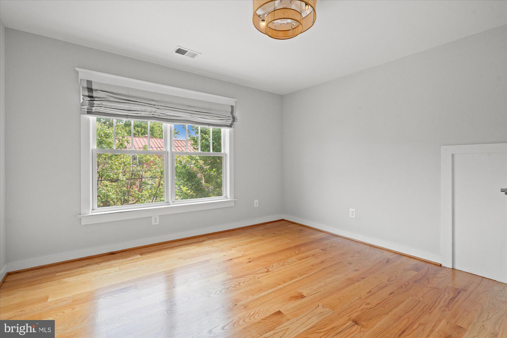 DEL RAY - Residential