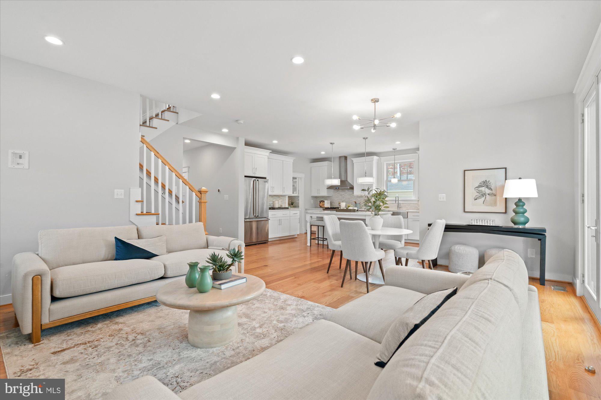 DEL RAY - Residential