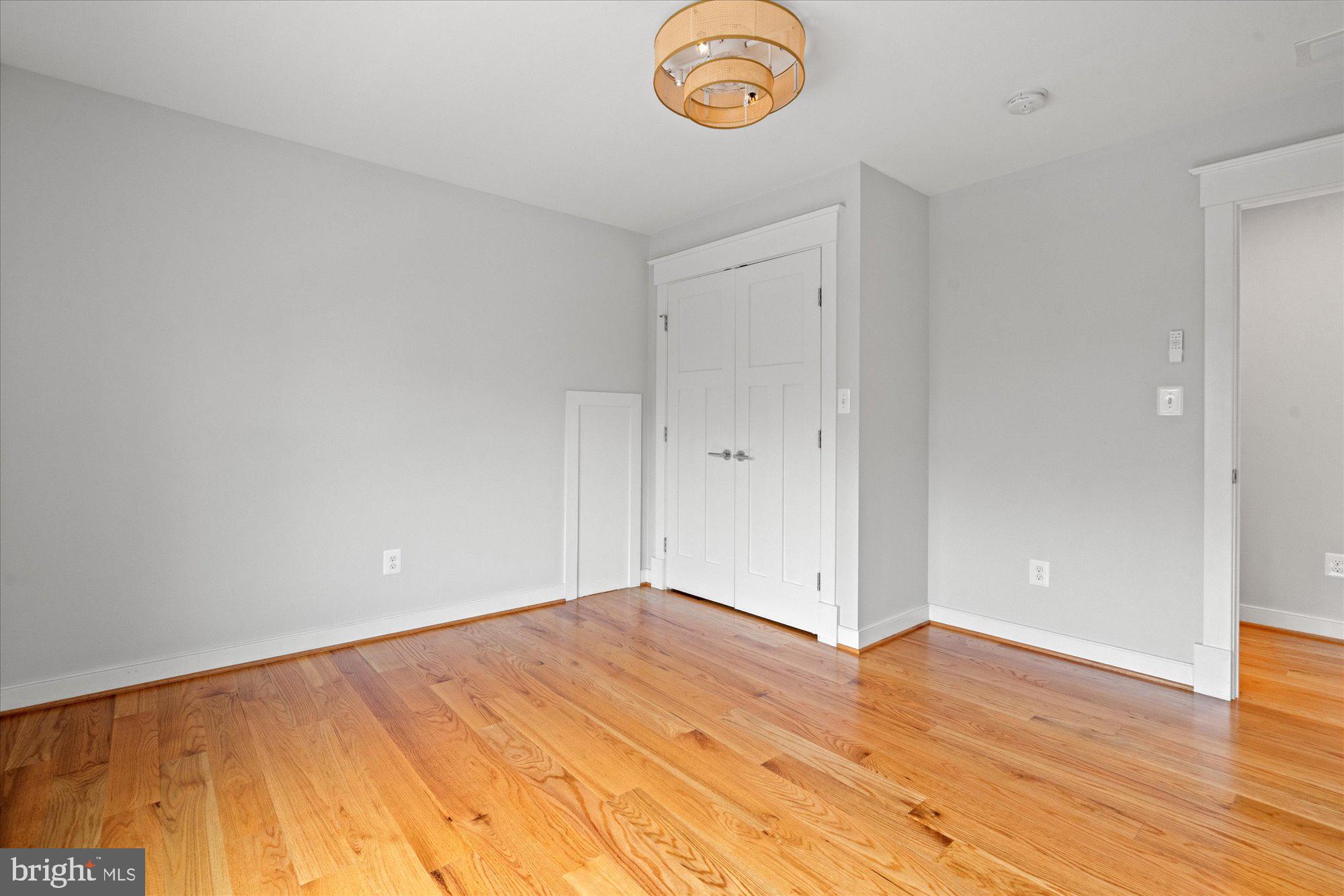 DEL RAY - Residential