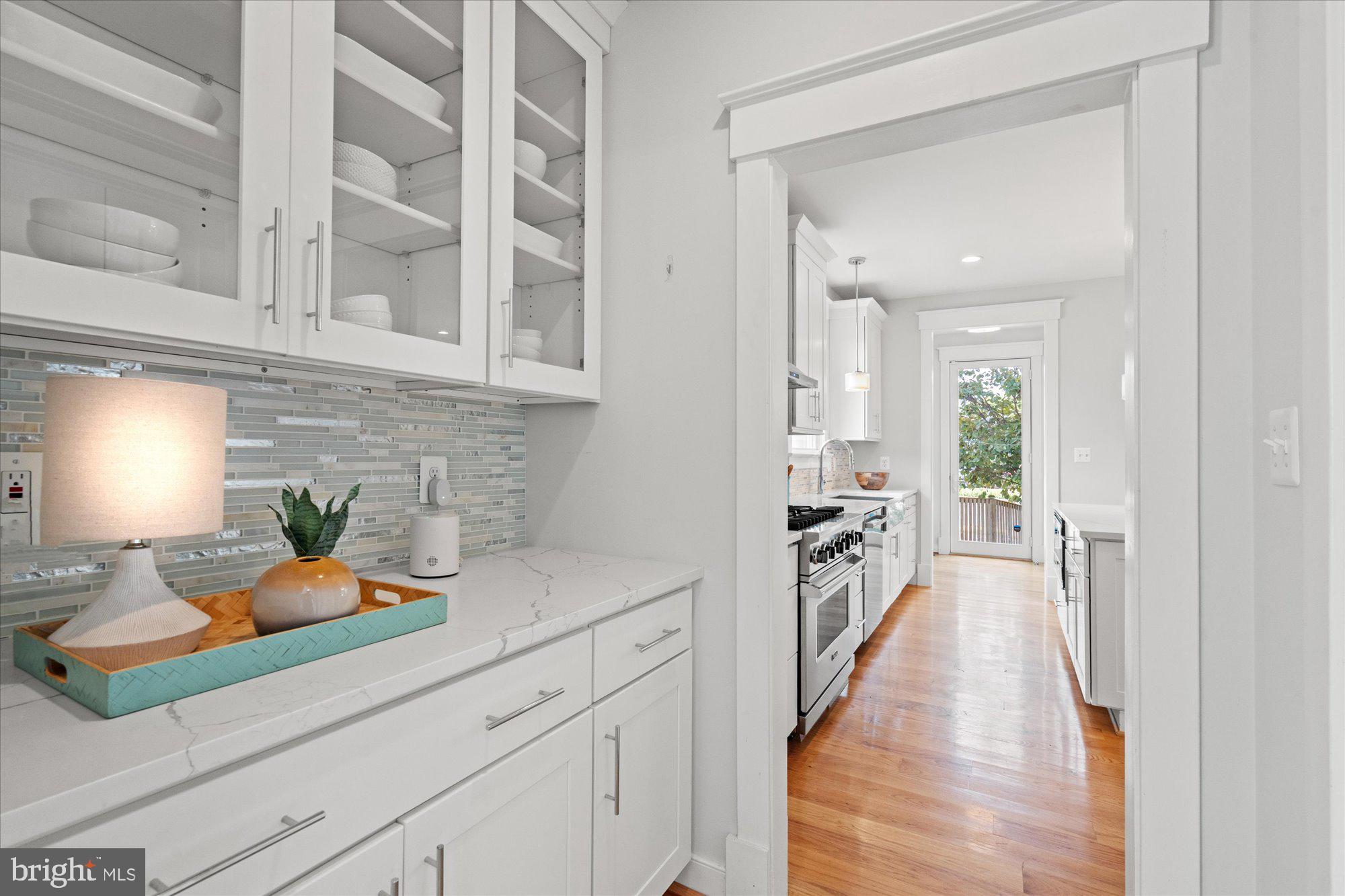 DEL RAY - Residential