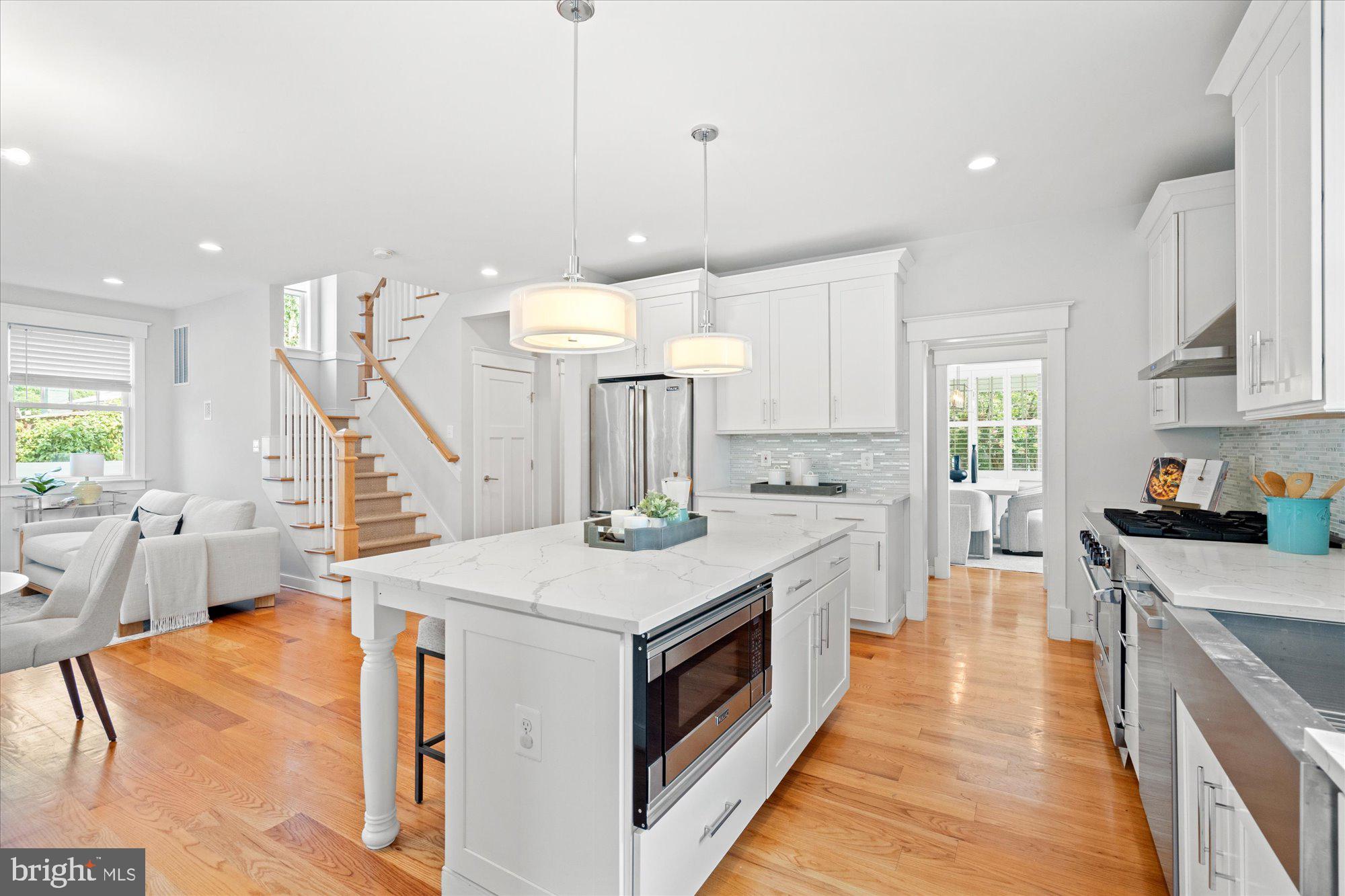 DEL RAY - Residential