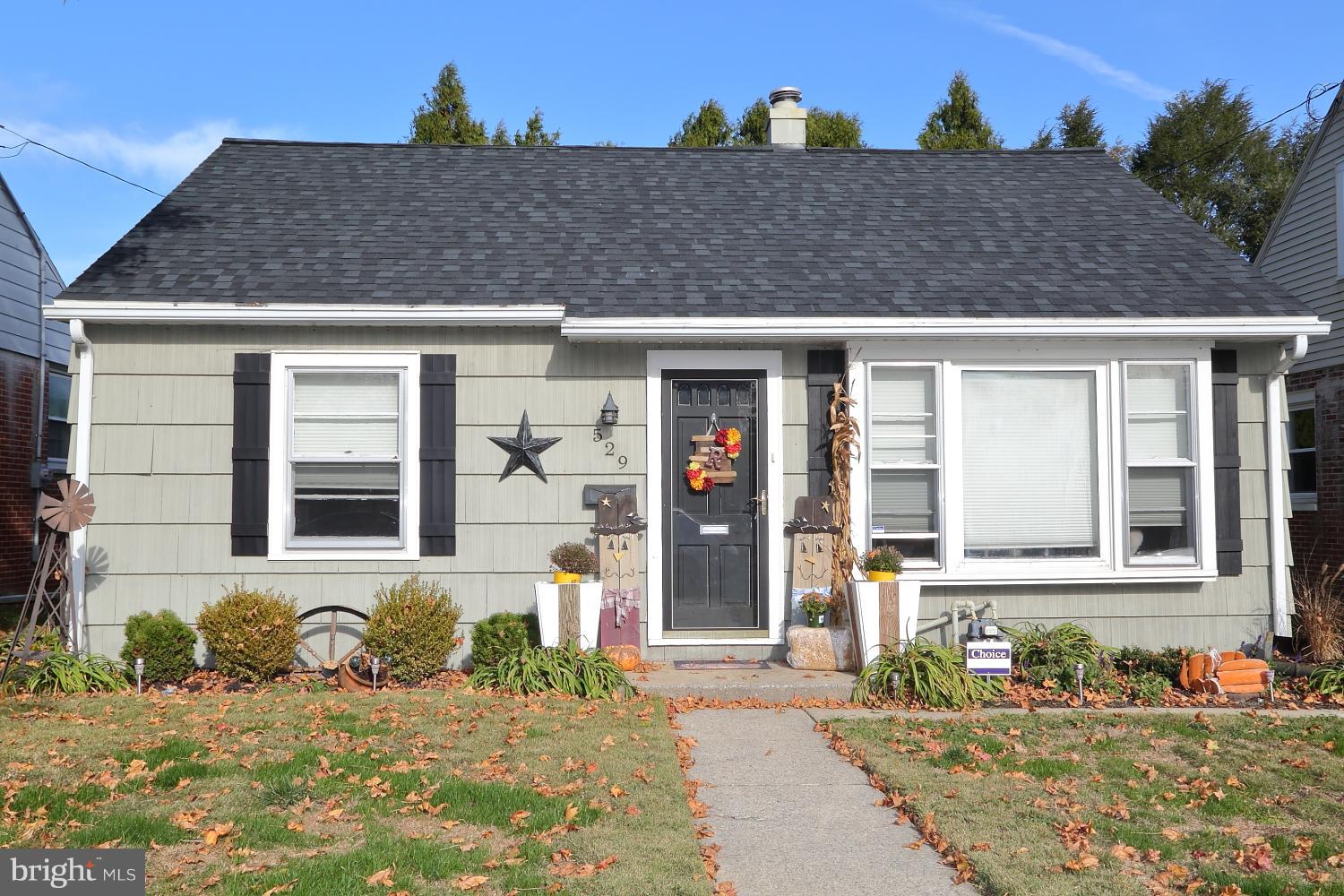 Cutest house, beautifully decorated and maintained. This home features a newer roof and electrical upgrades. The utility costs are very low, There is a full attic for extra square footage. It's easy to relax in the peaceful, private rear yard, The kitchen and bath have been updated. Don't miss seeing this home. It's a great time to buy and stop renting.