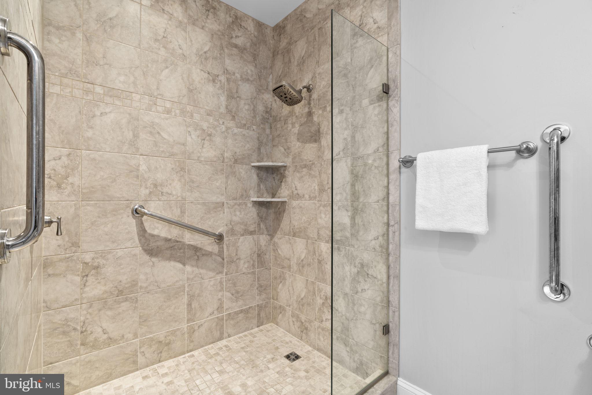 BAY RIDGE - Residential