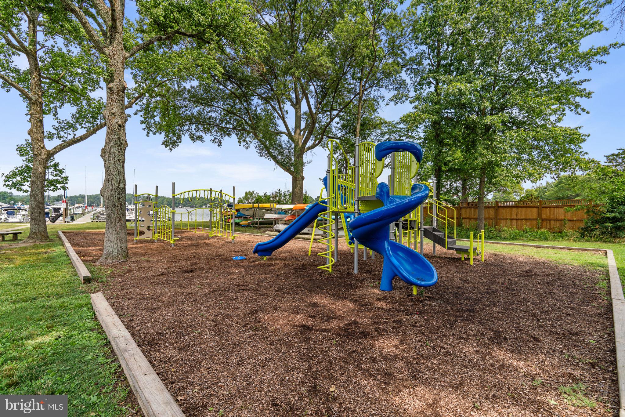 BAY RIDGE - Residential