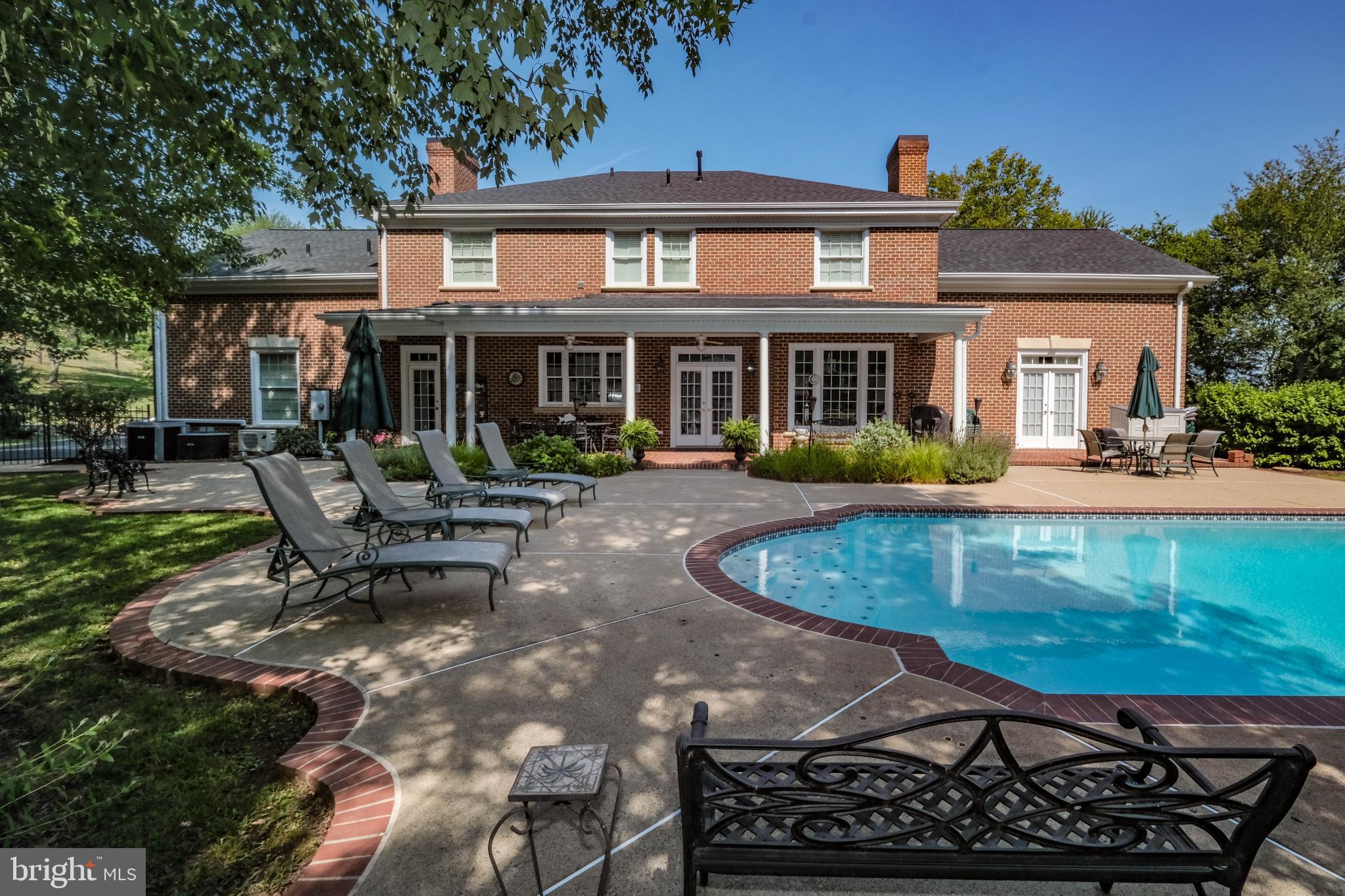 LOCUST DALE - Residential